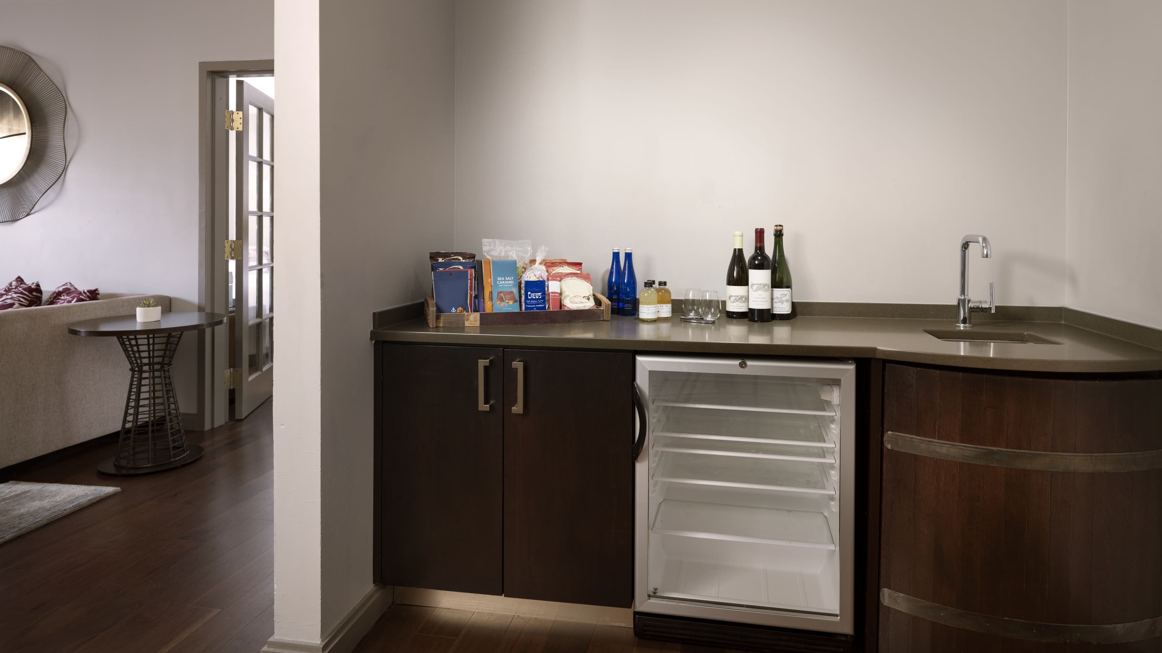 Holiday Inn Express & Suites San Francisco Fishermans Wharf — 72