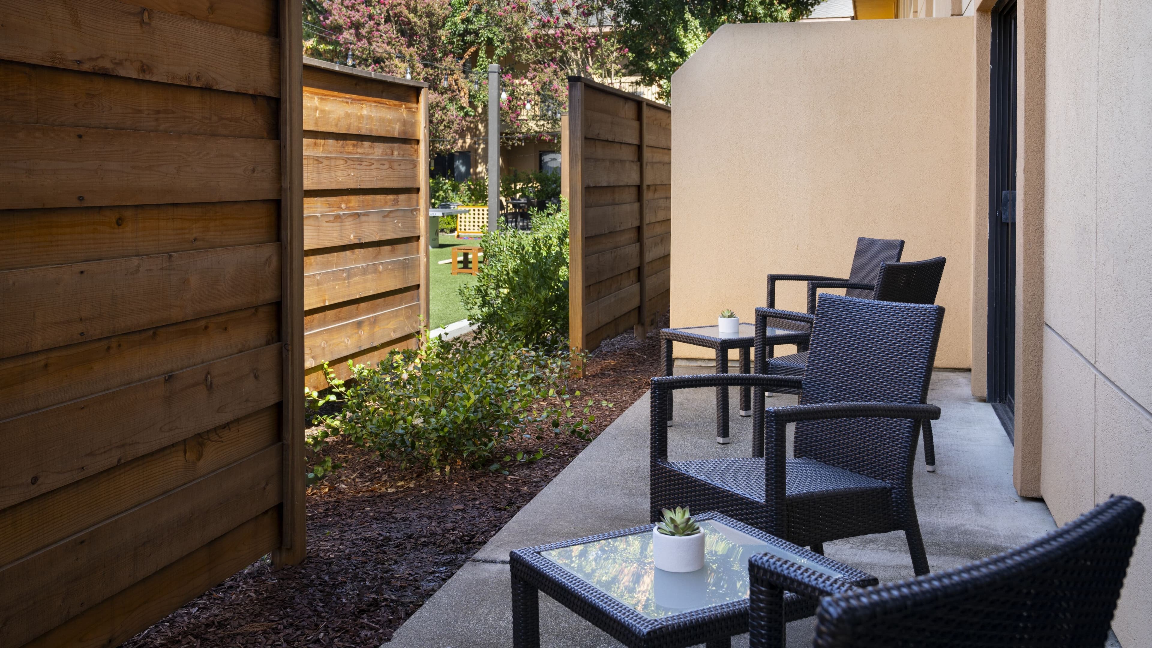 Holiday Inn Express & Suites San Francisco Fishermans Wharf — 71