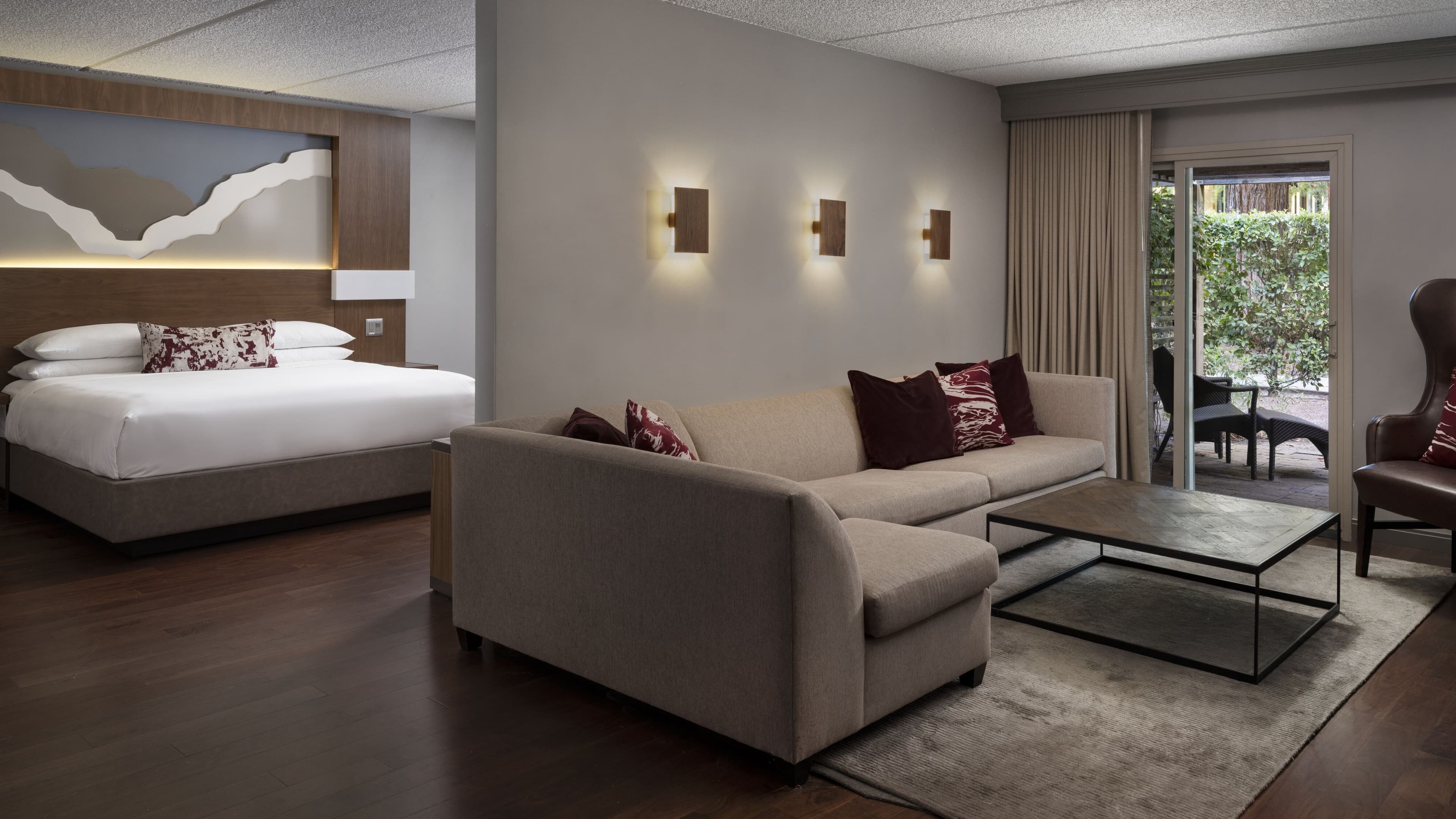 Holiday Inn Express & Suites San Francisco Fishermans Wharf — 99