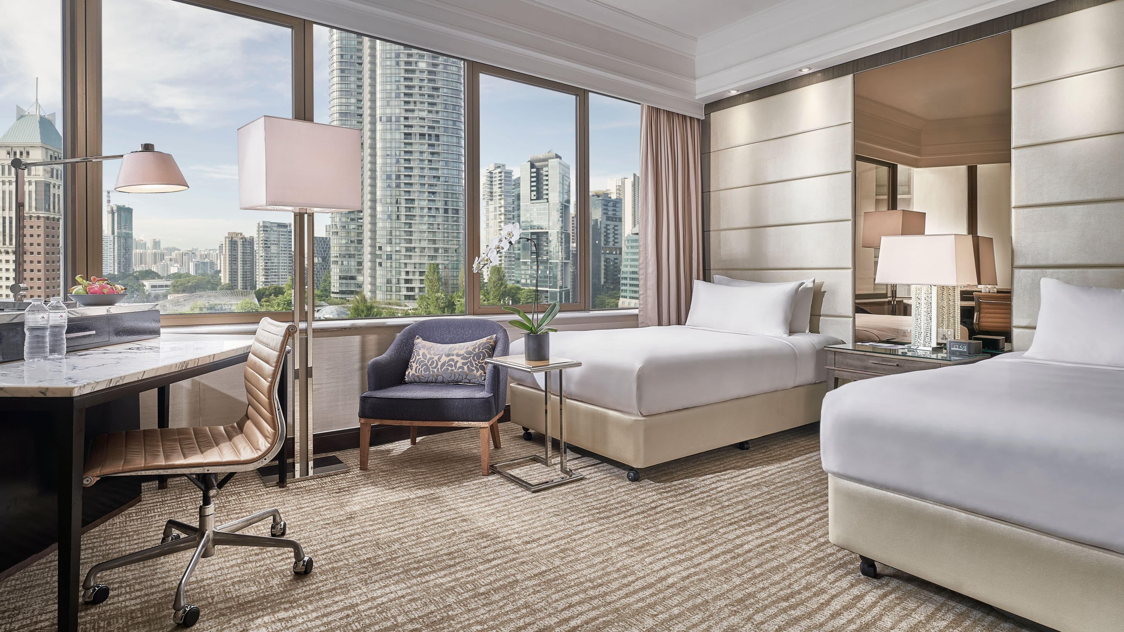 Singapore Marriott Tang Plaza Hotel — 7