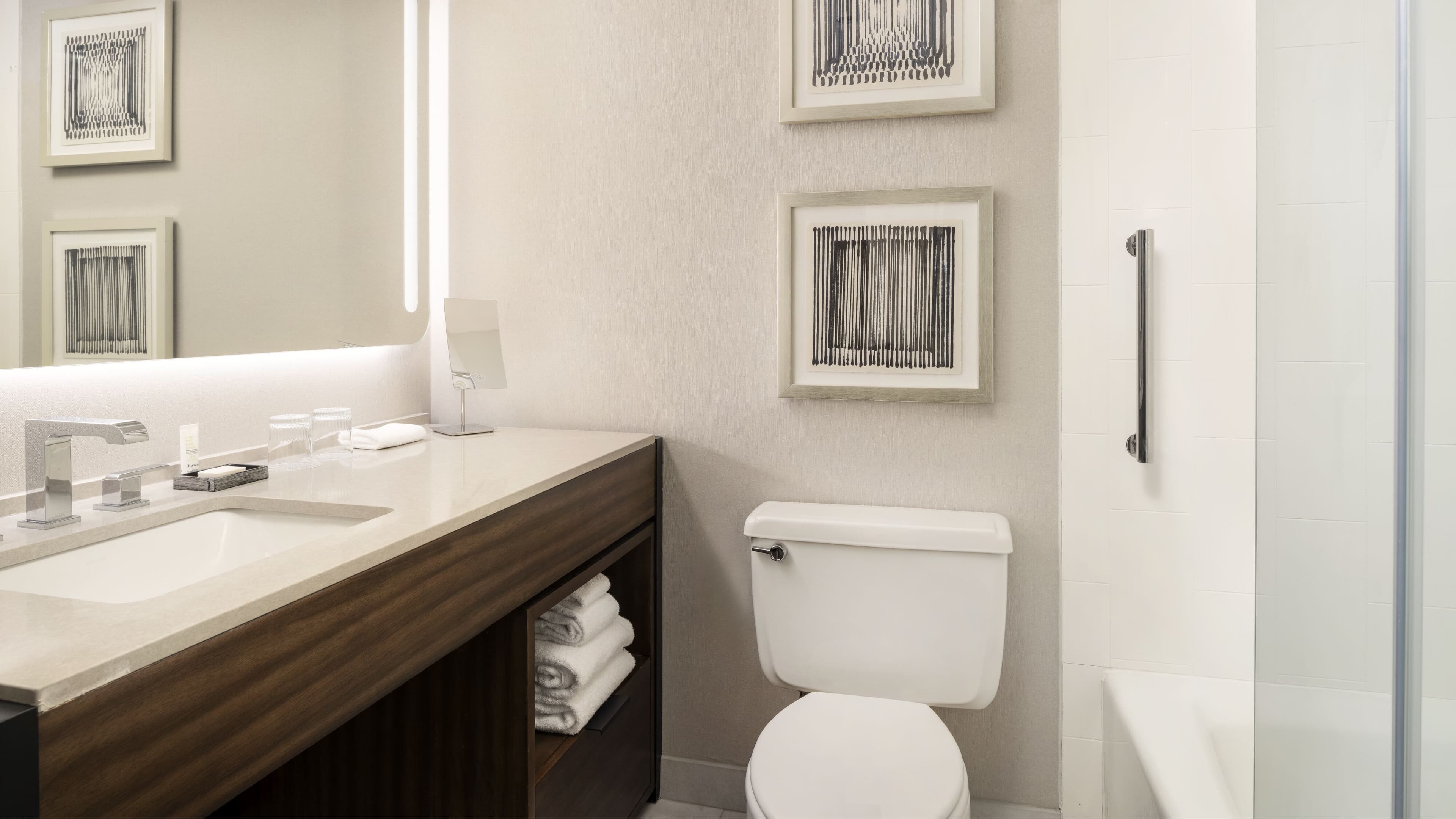 Holiday Inn Express & Suites Salt Lake City-Airport East — 18