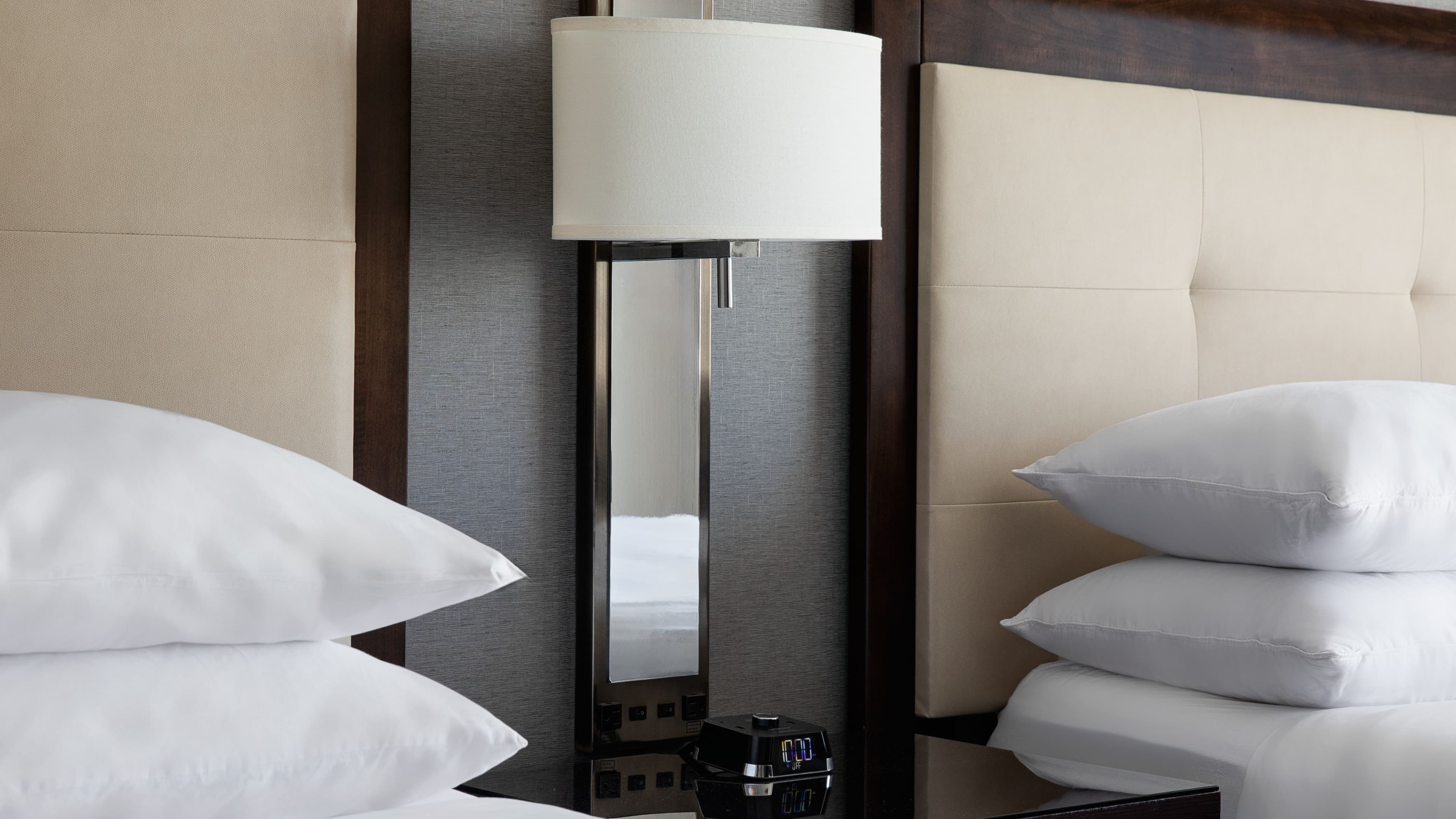 Crowne Plaza St. Louis Airport — 9