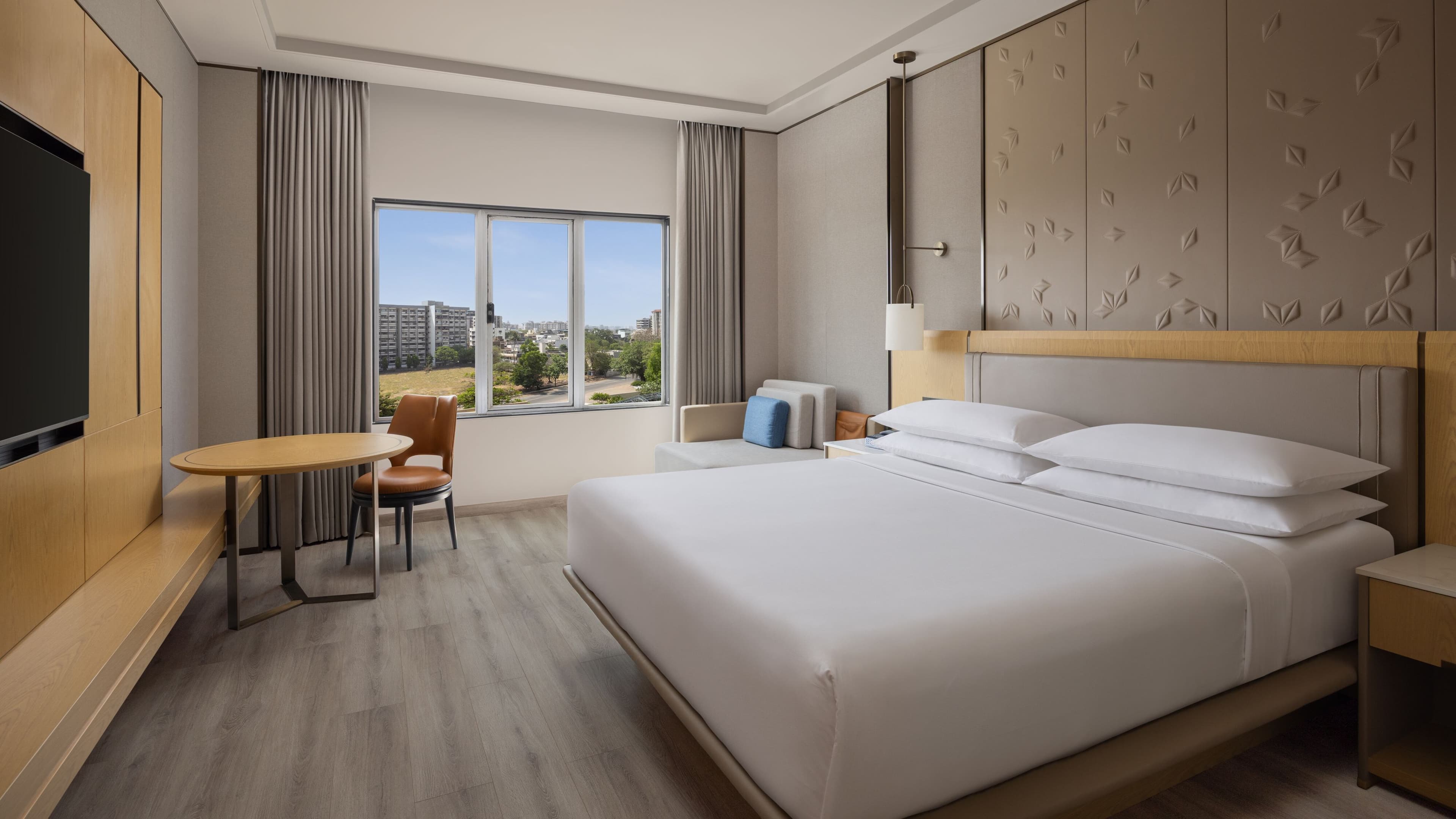 Surat Marriott Hotel — 11