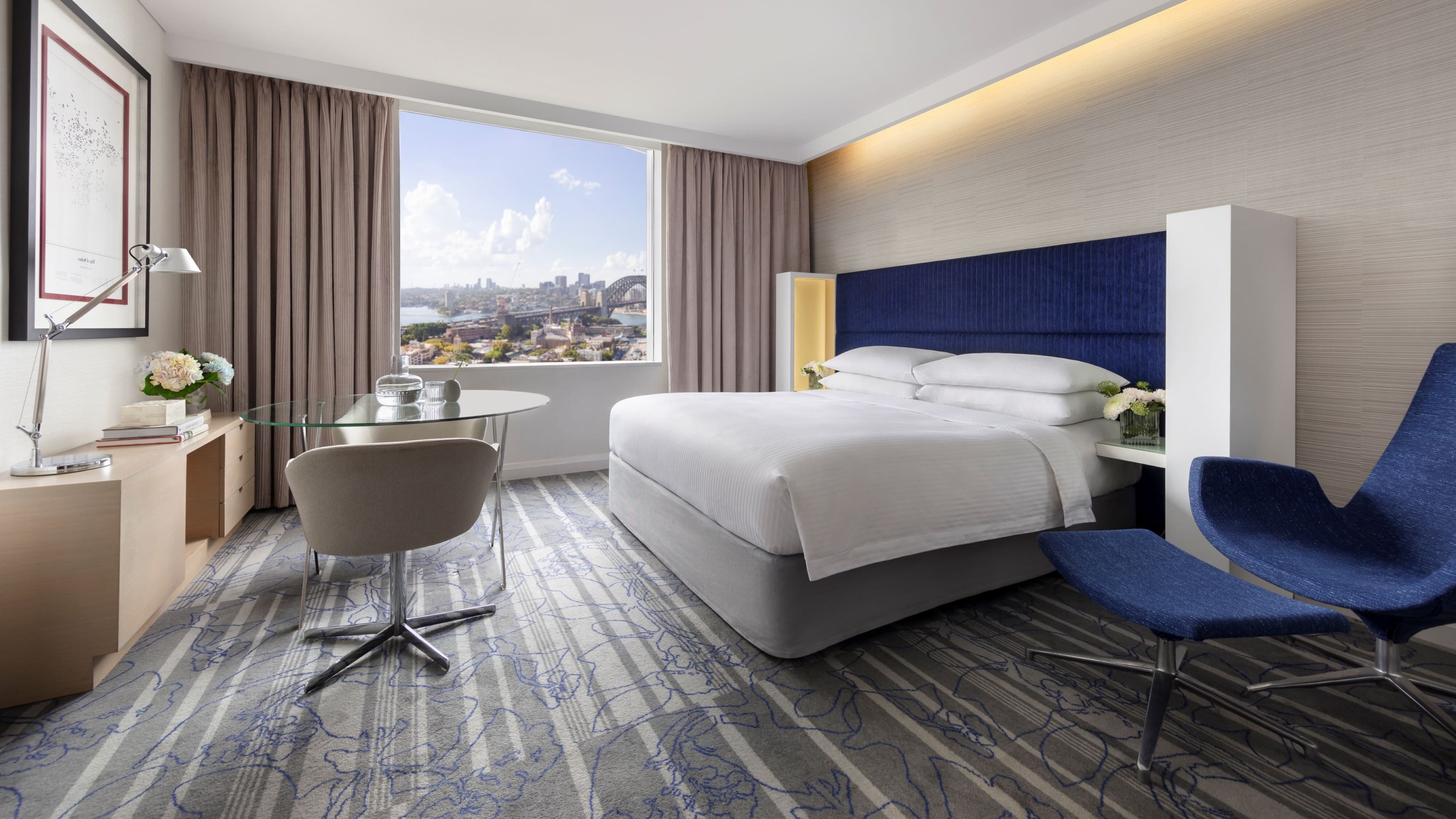 Sydney Harbour Marriott Hotel at Circular Quay - Image 2