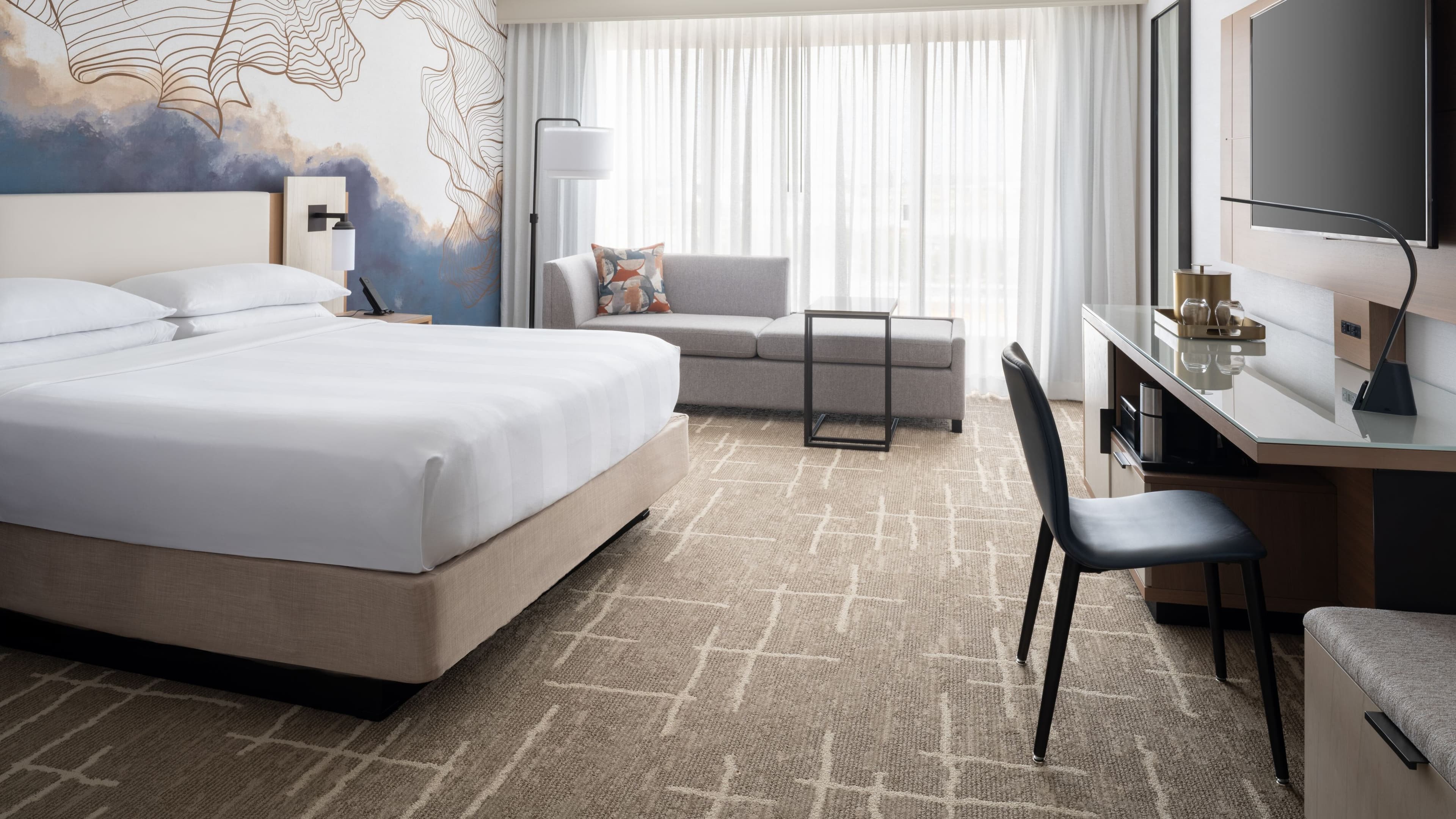Holiday Inn Express & Suites Tampa Airport — 17