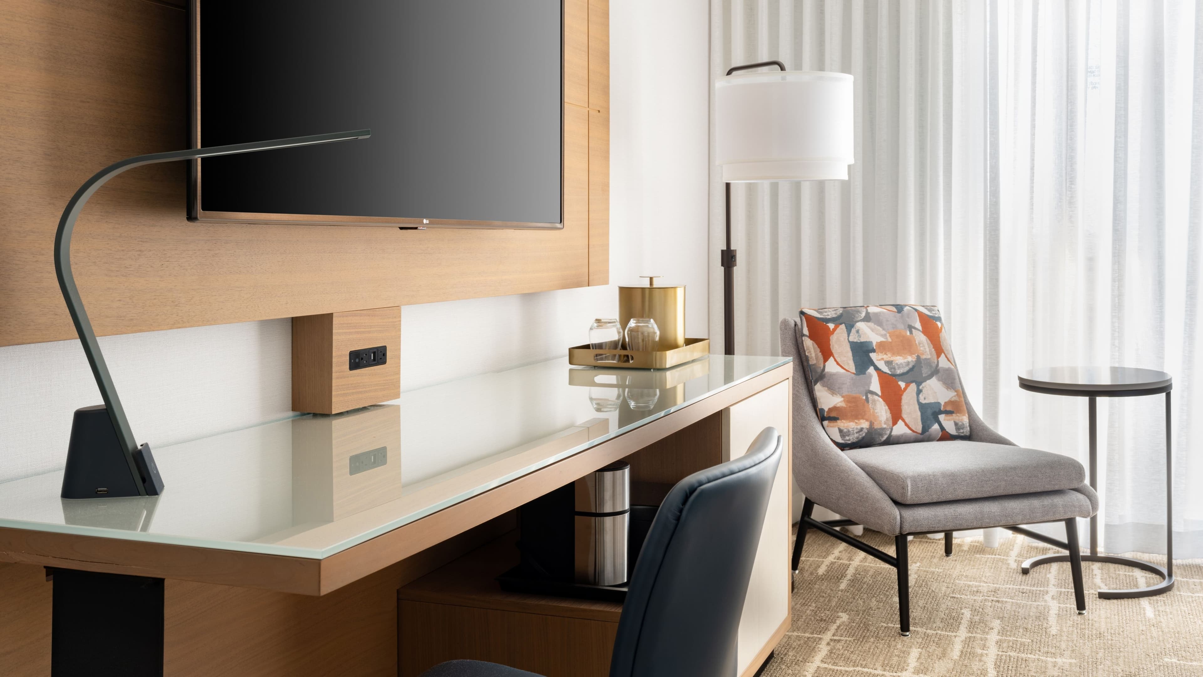 Holiday Inn Express & Suites Tampa Airport — 3