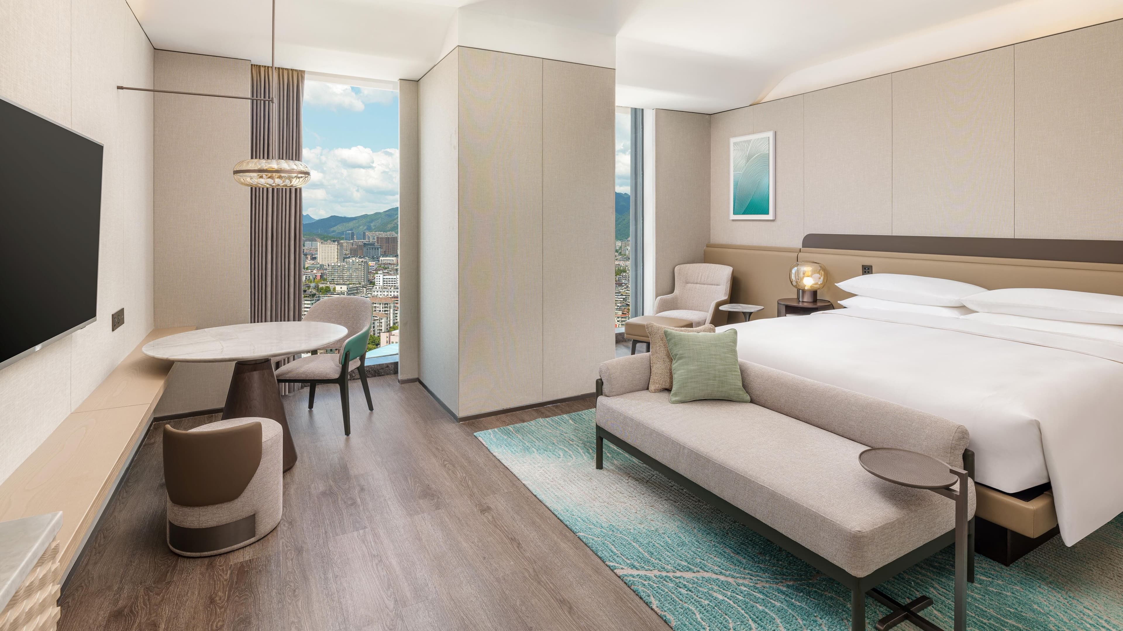 Lishui Marriott Hotel - Image 4