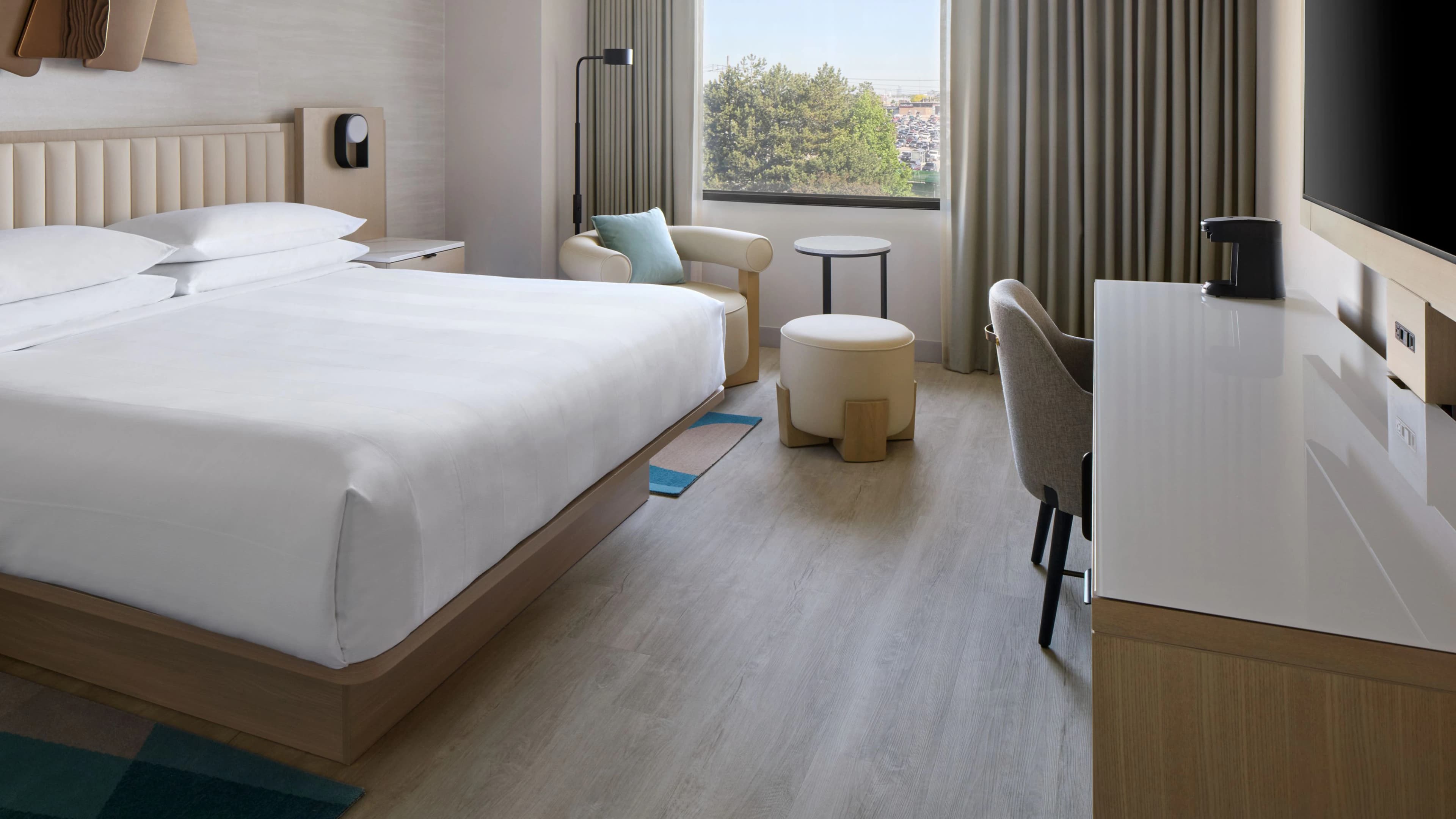 Toronto Airport Marriott Hotel — 31