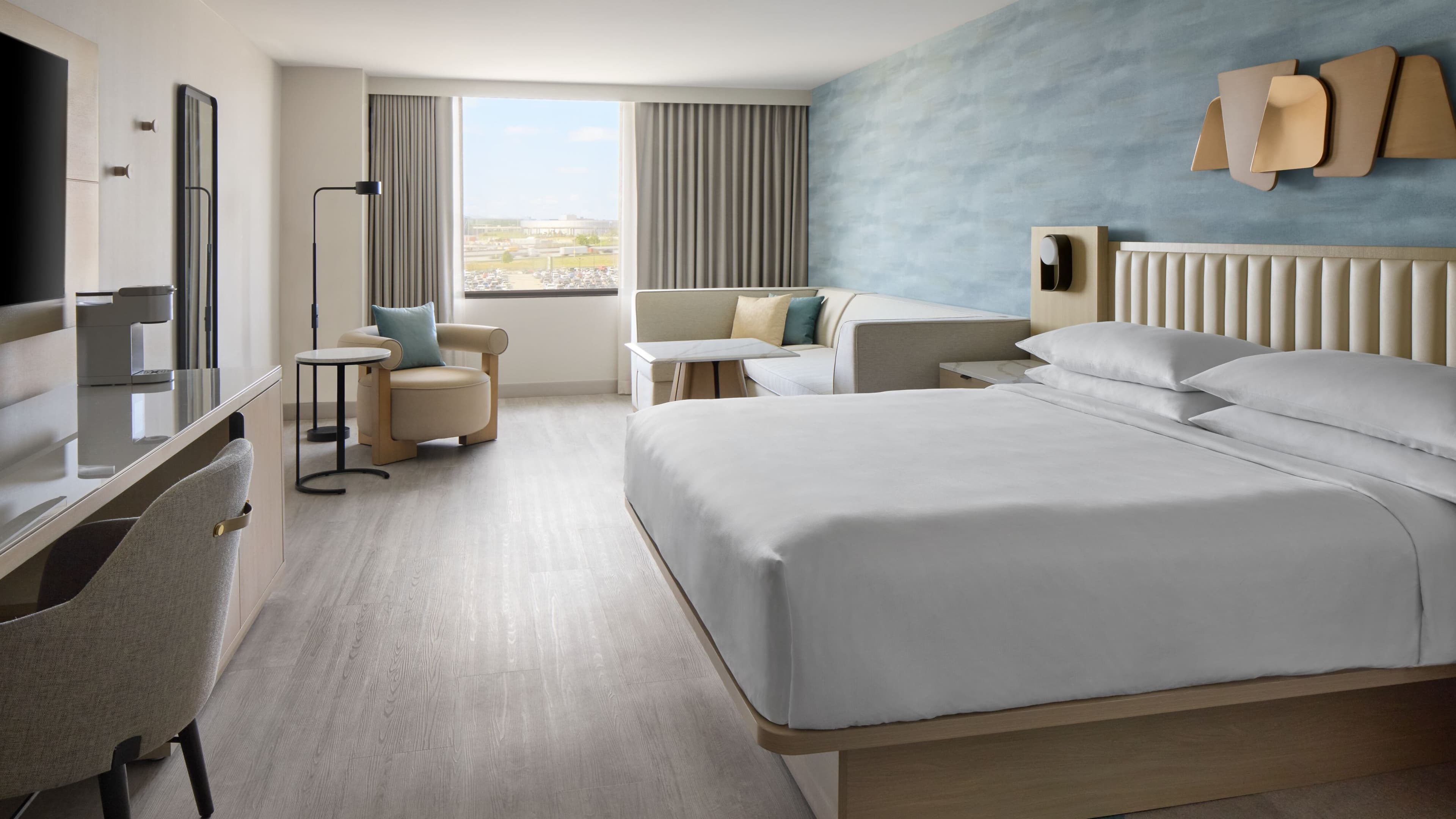 Toronto Airport Marriott Hotel — 23