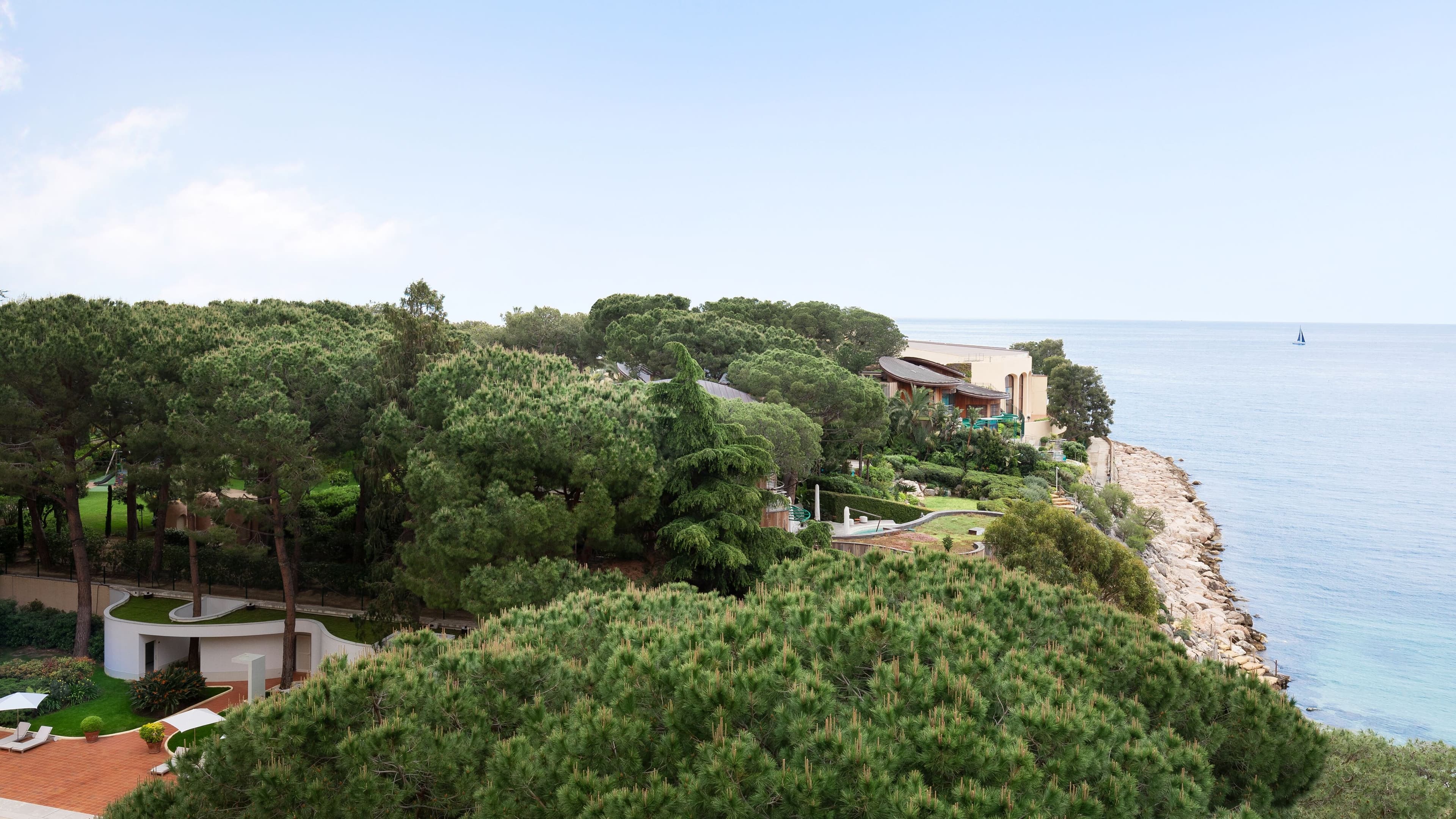 Le Méridien Beach Plaza — 36