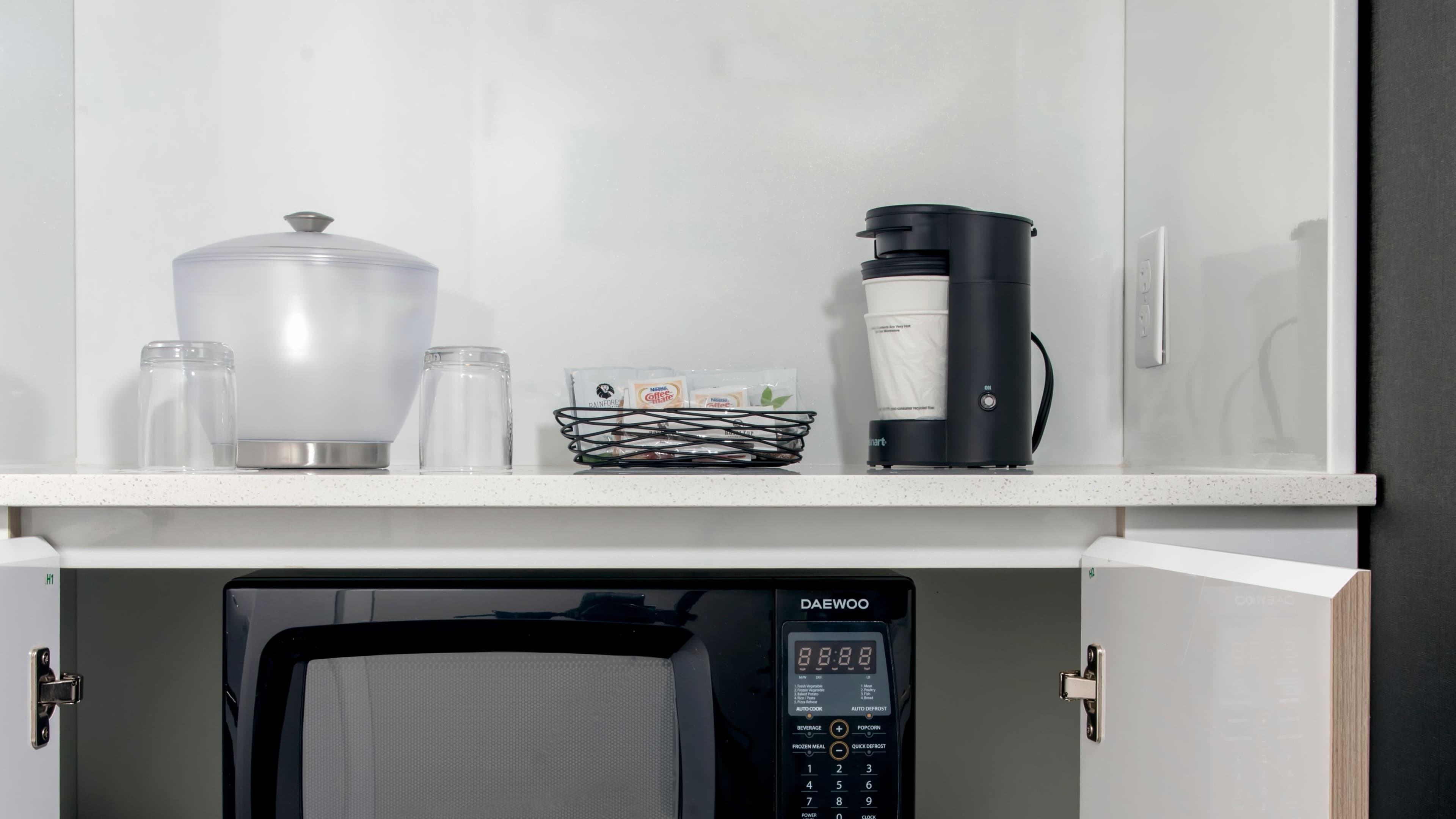 Studio Suite - Image 8