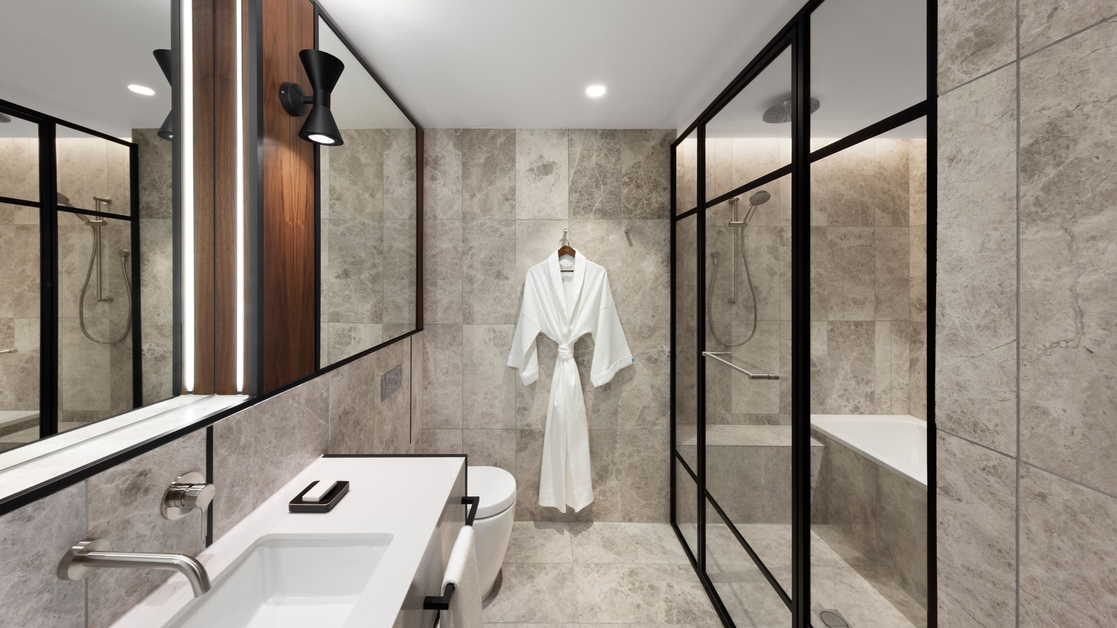 Le Méridien Melbourne — 25