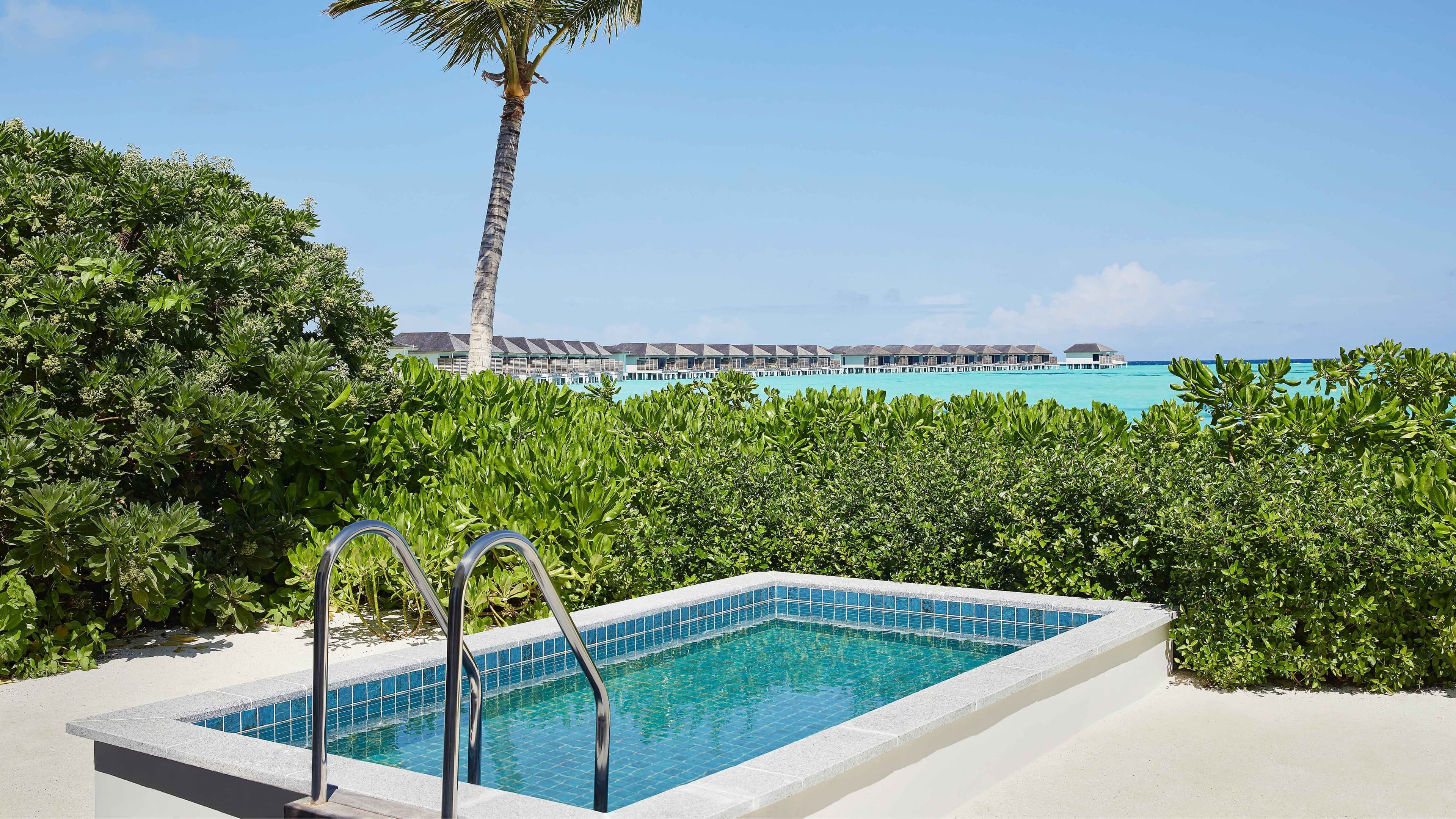 Le Méridien Maldives Resort & Spa — 30