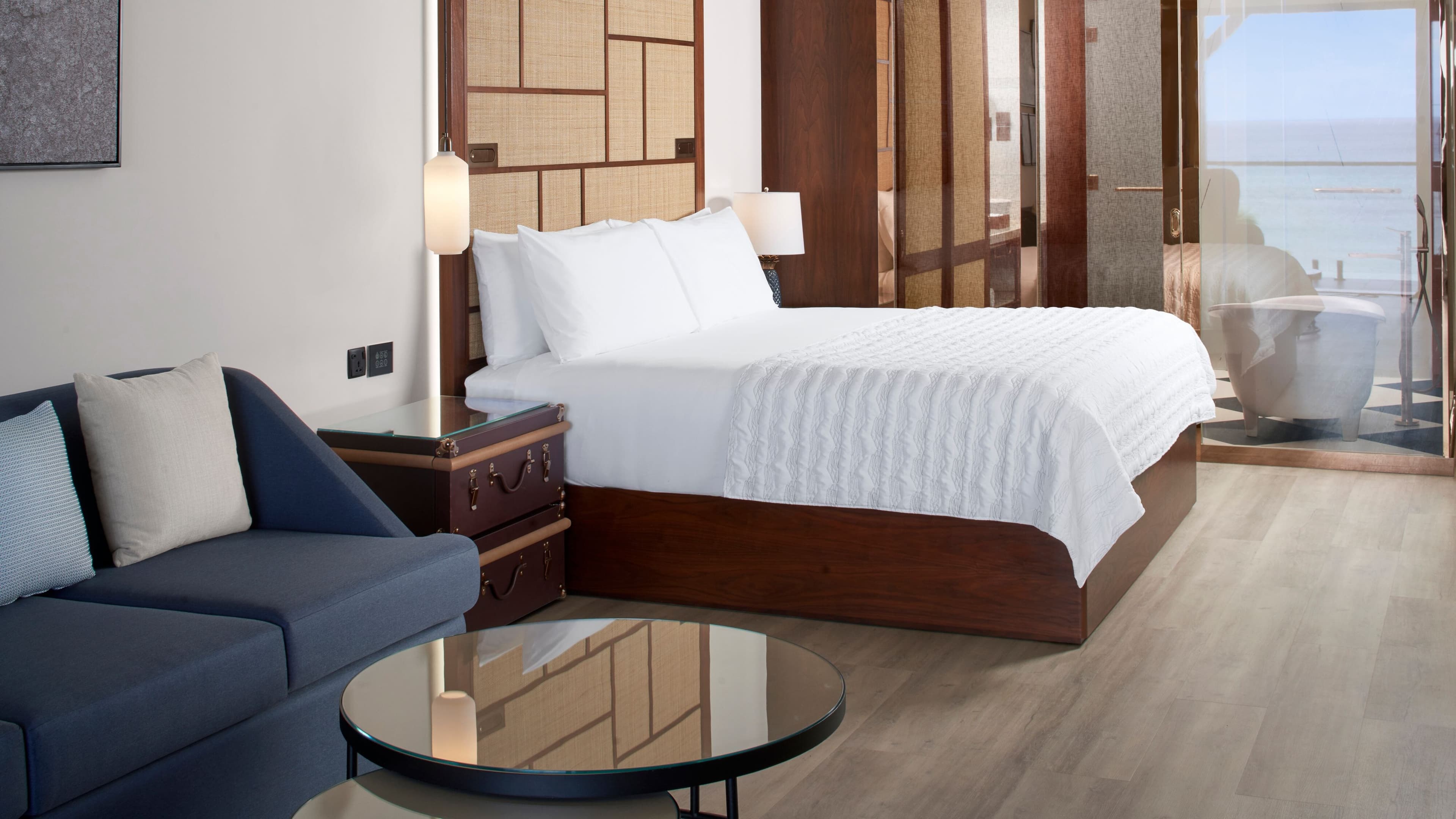 Junior Suite - Image 2