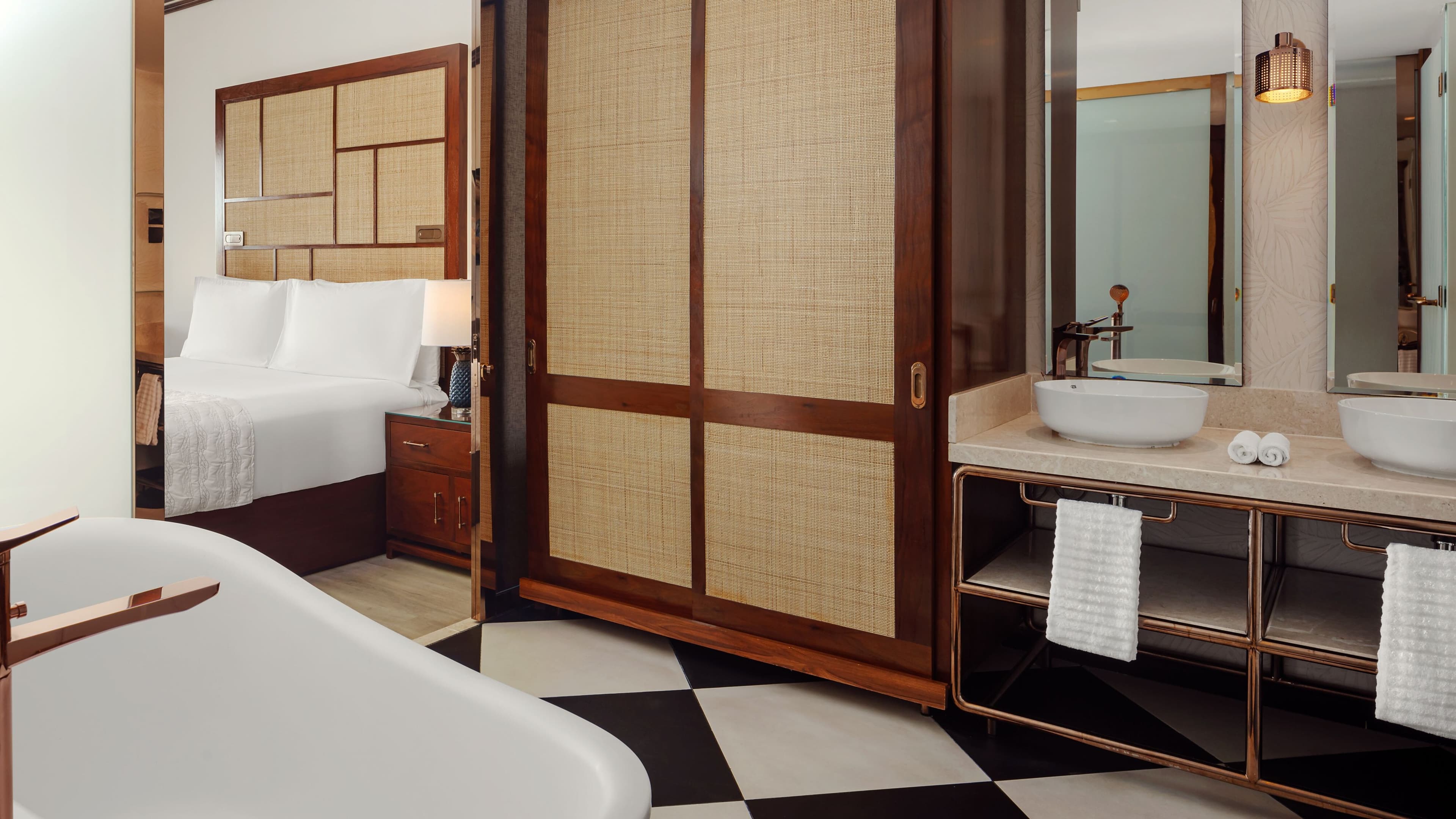 Junior Suite - Image 6