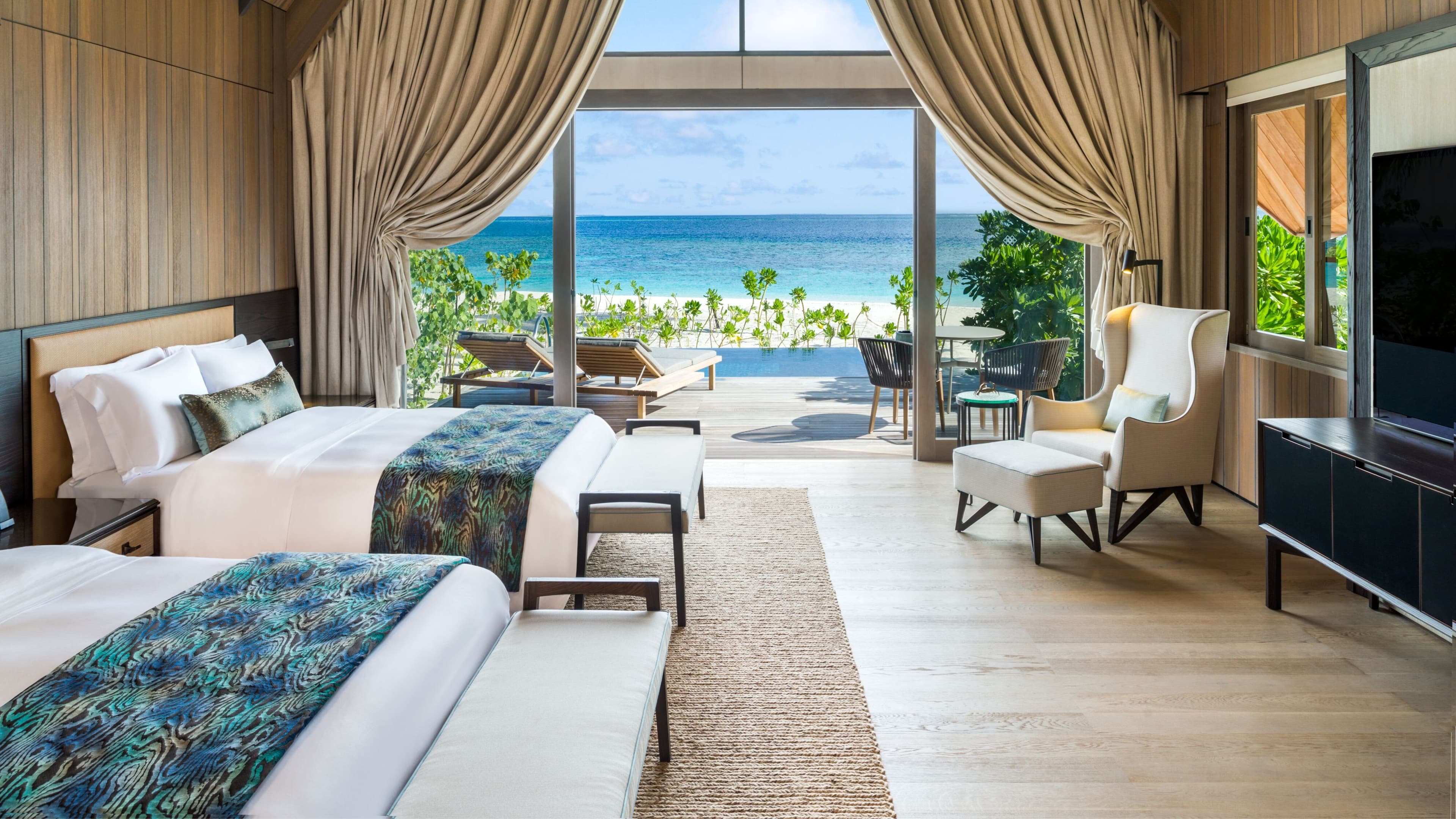 The St. Regis Maldives Vommuli Resort — 80