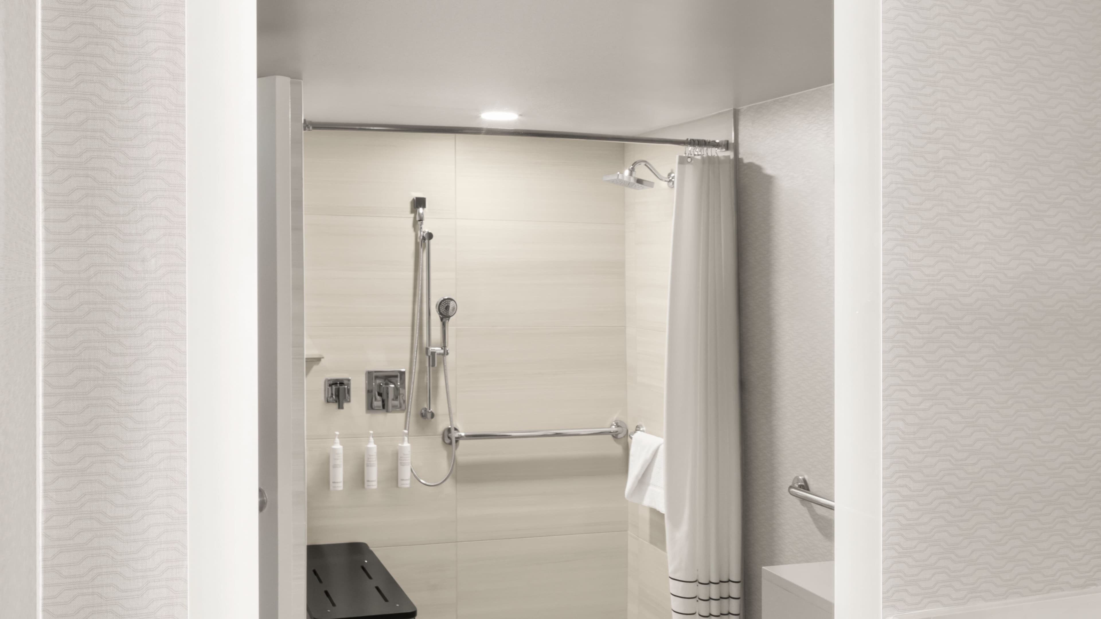 2 Double Guest Room - Image 5