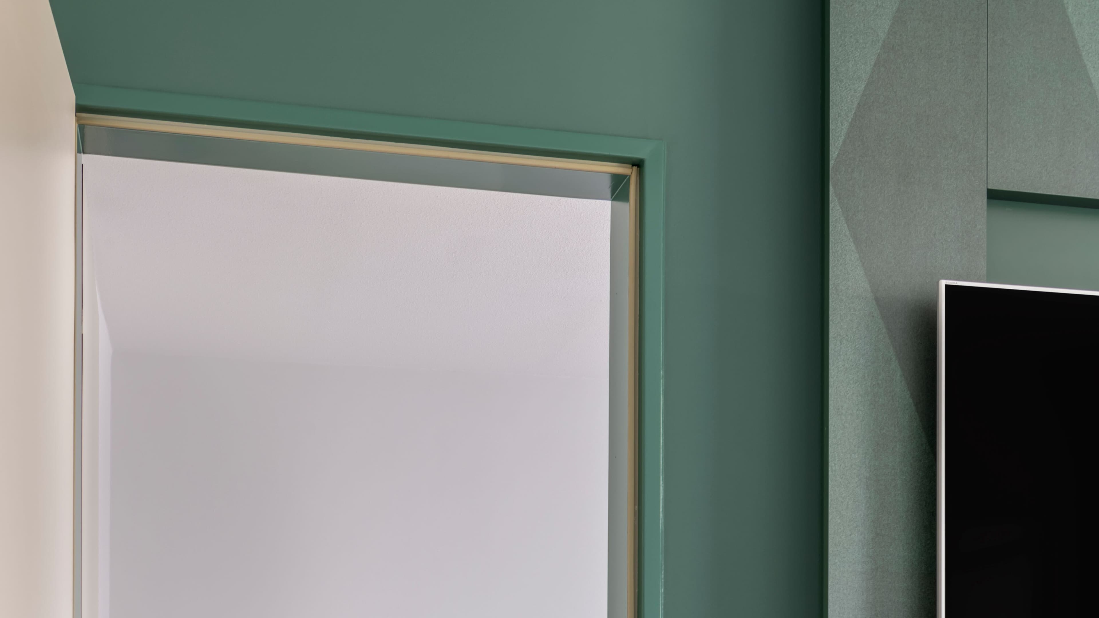 Deluxe Room - Image 6