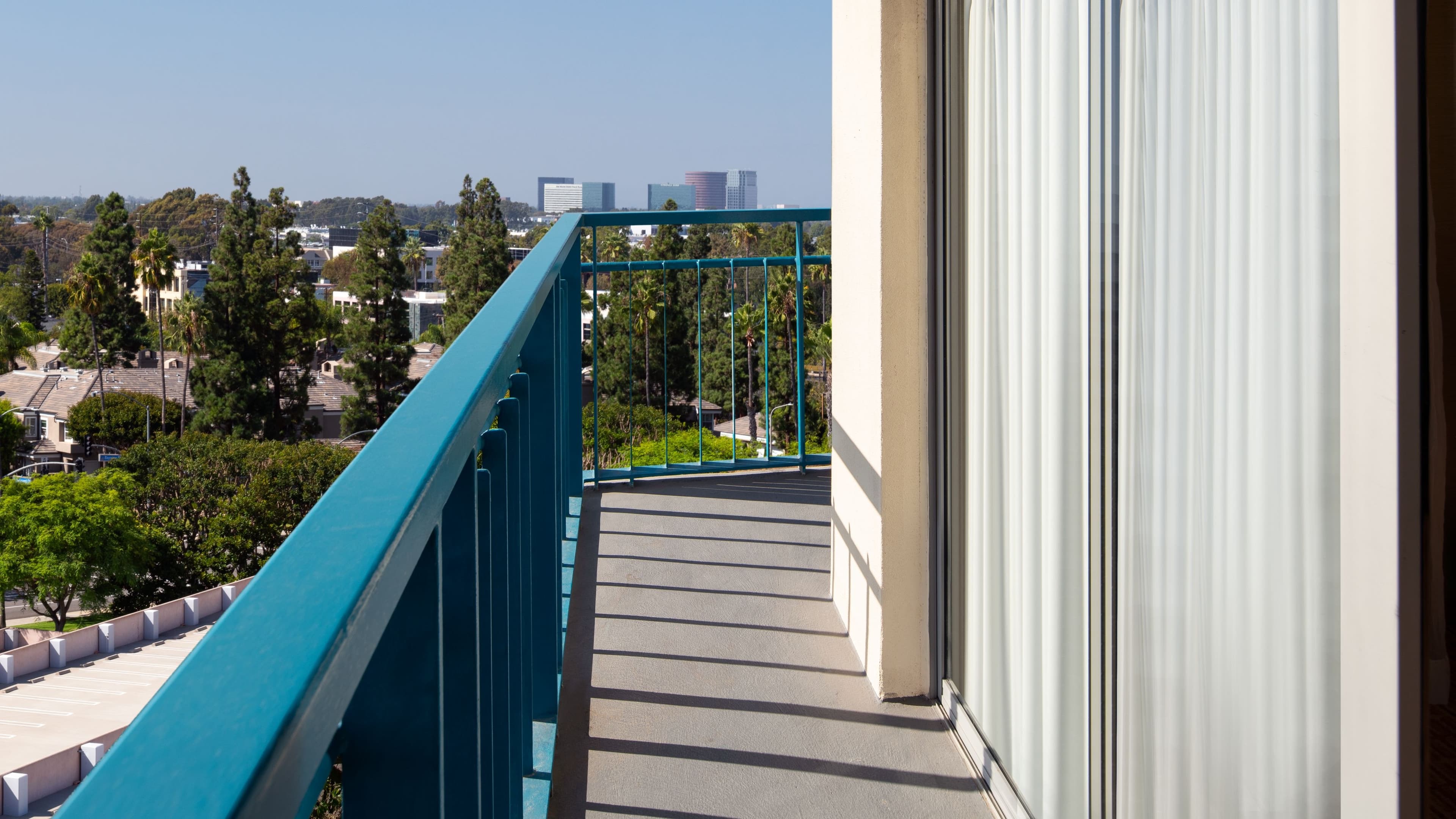 1 Bedroom Suite - Image 6