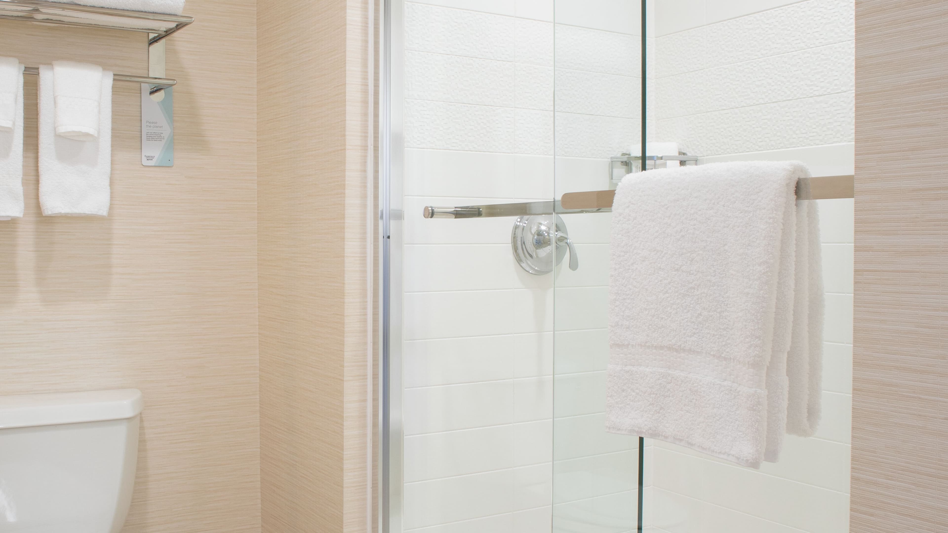 Fairfield Inn & Suites New York Queens/Fresh Meadows — 10