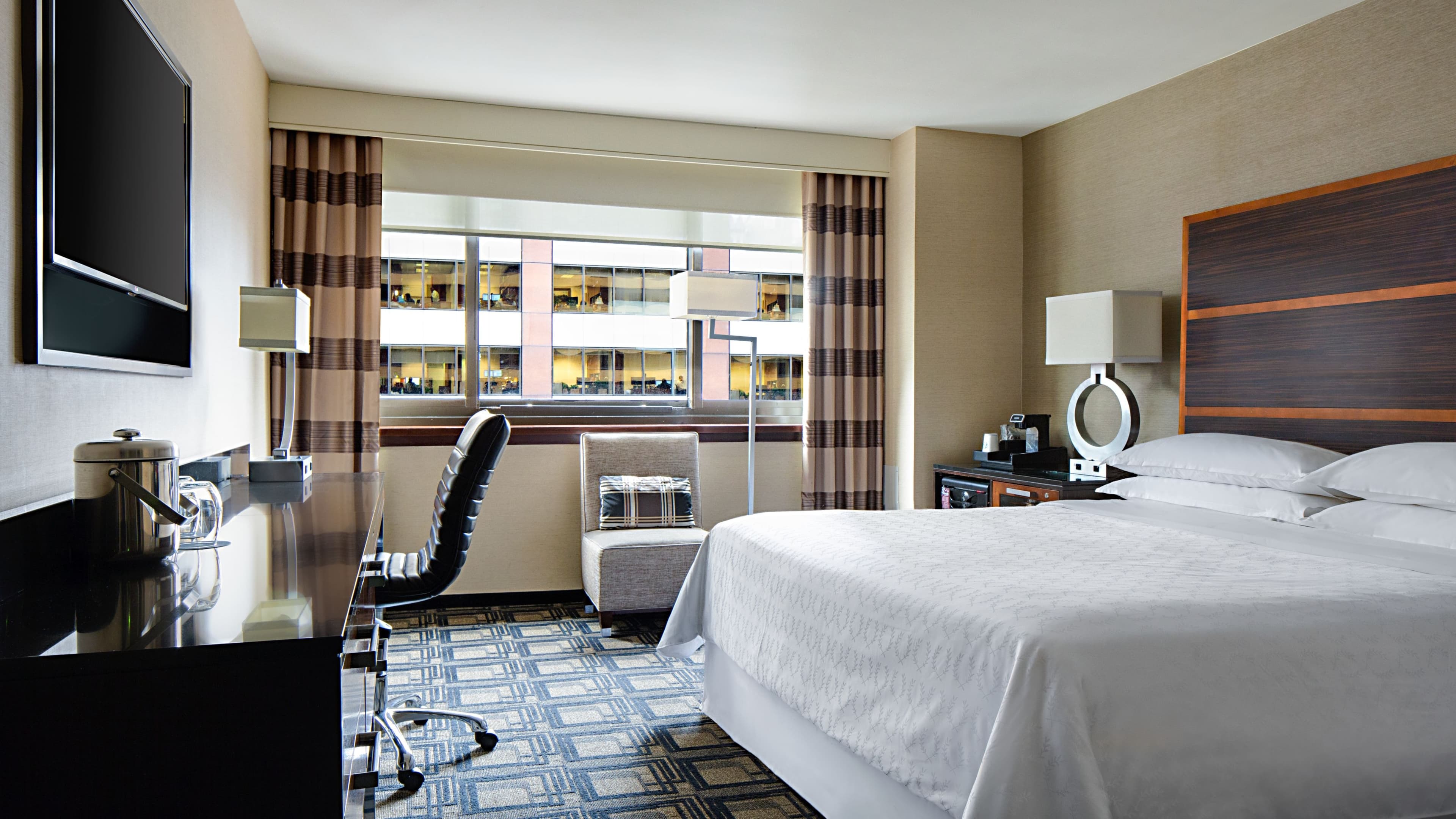 Sheraton New York Times Square Hotel — 28