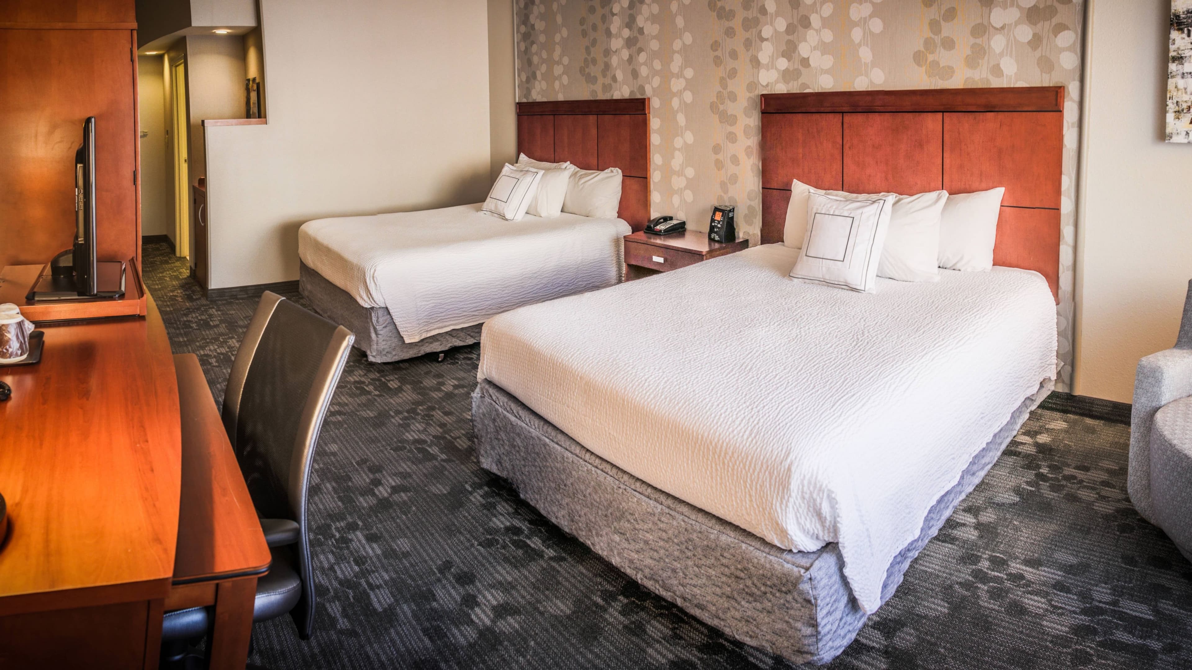 Courtyard Norman - Image 5