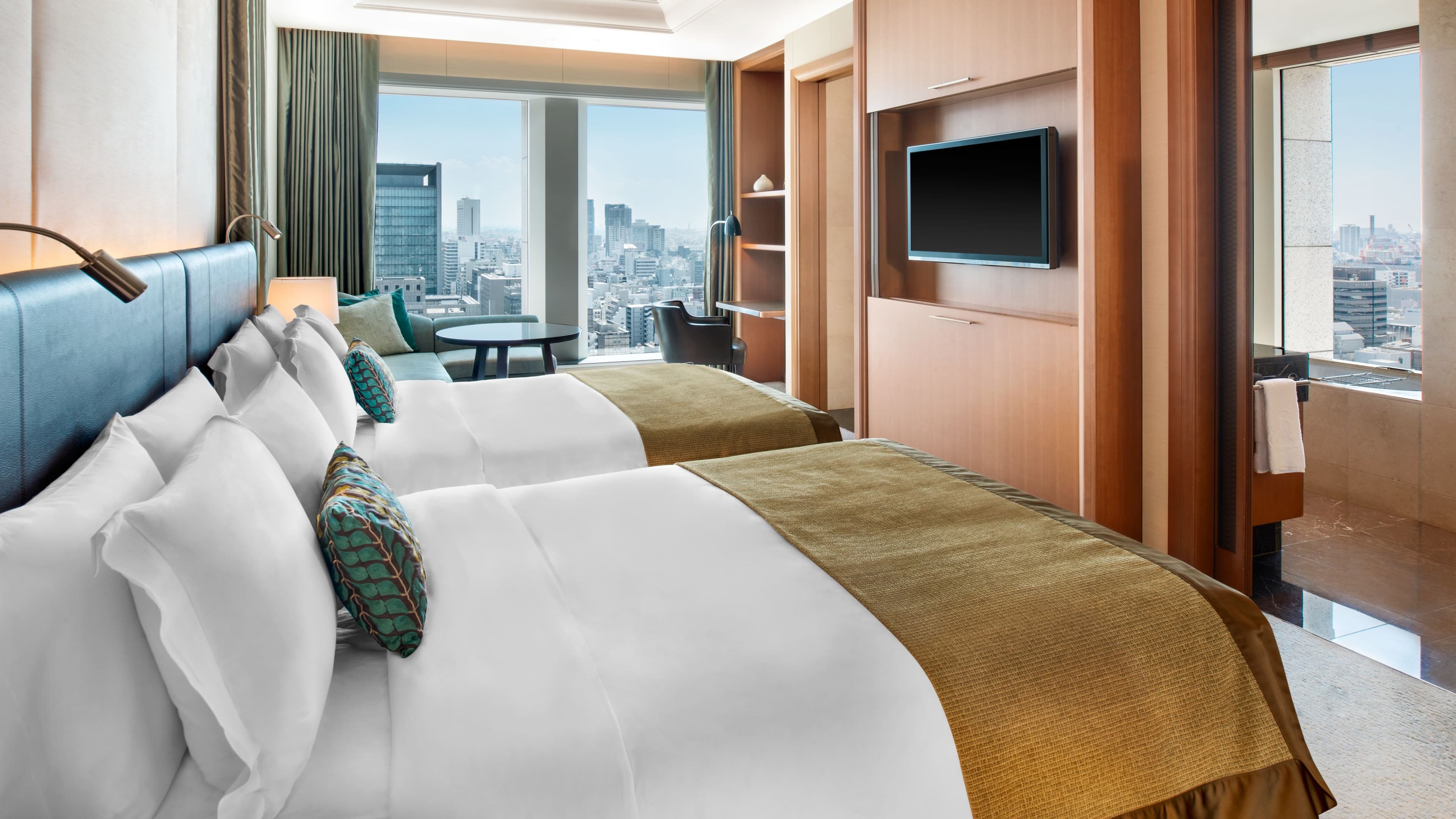 Grand Deluxe Corner - Image 2
