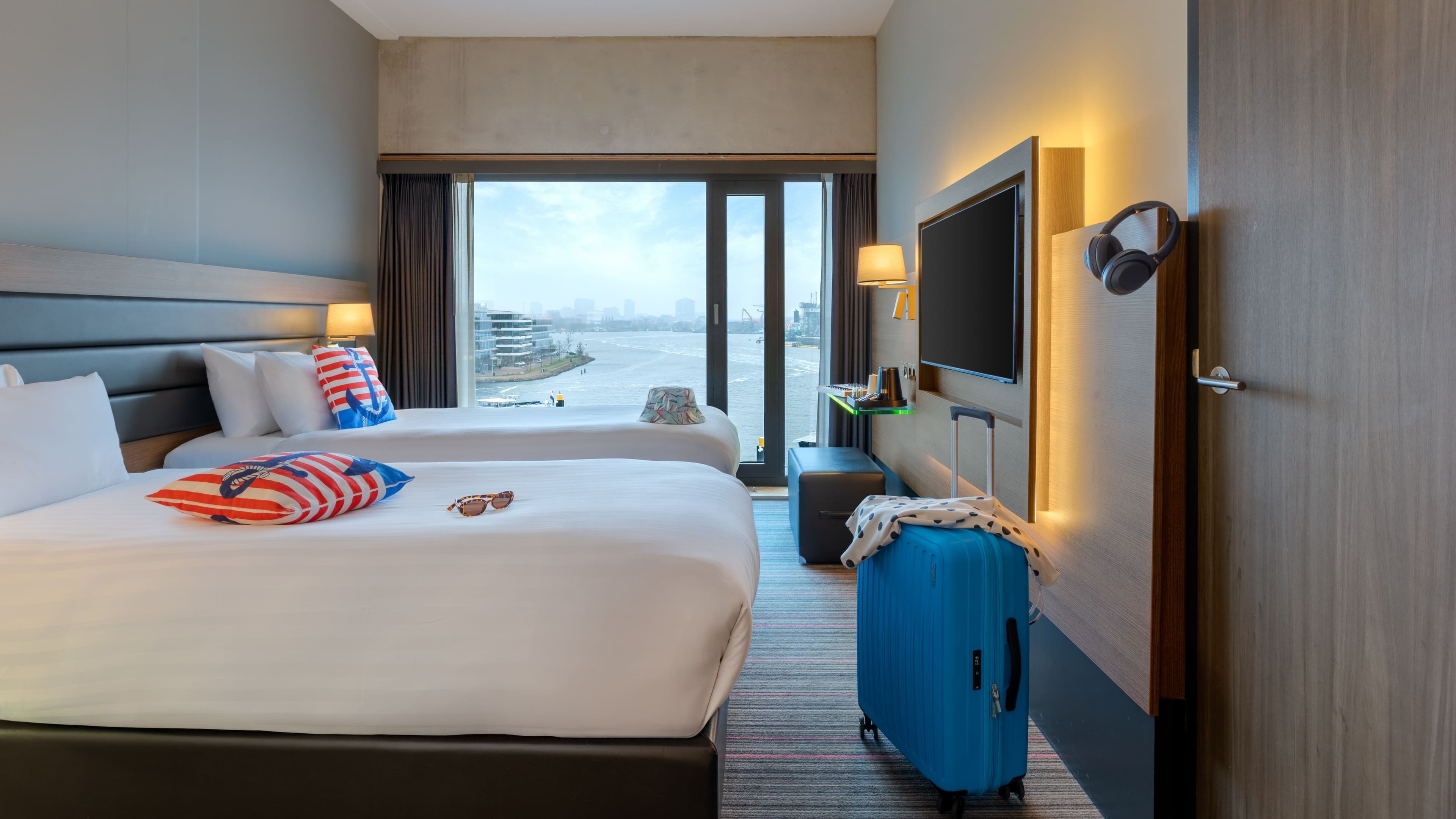 Moxy Amsterdam Houthavens — 13