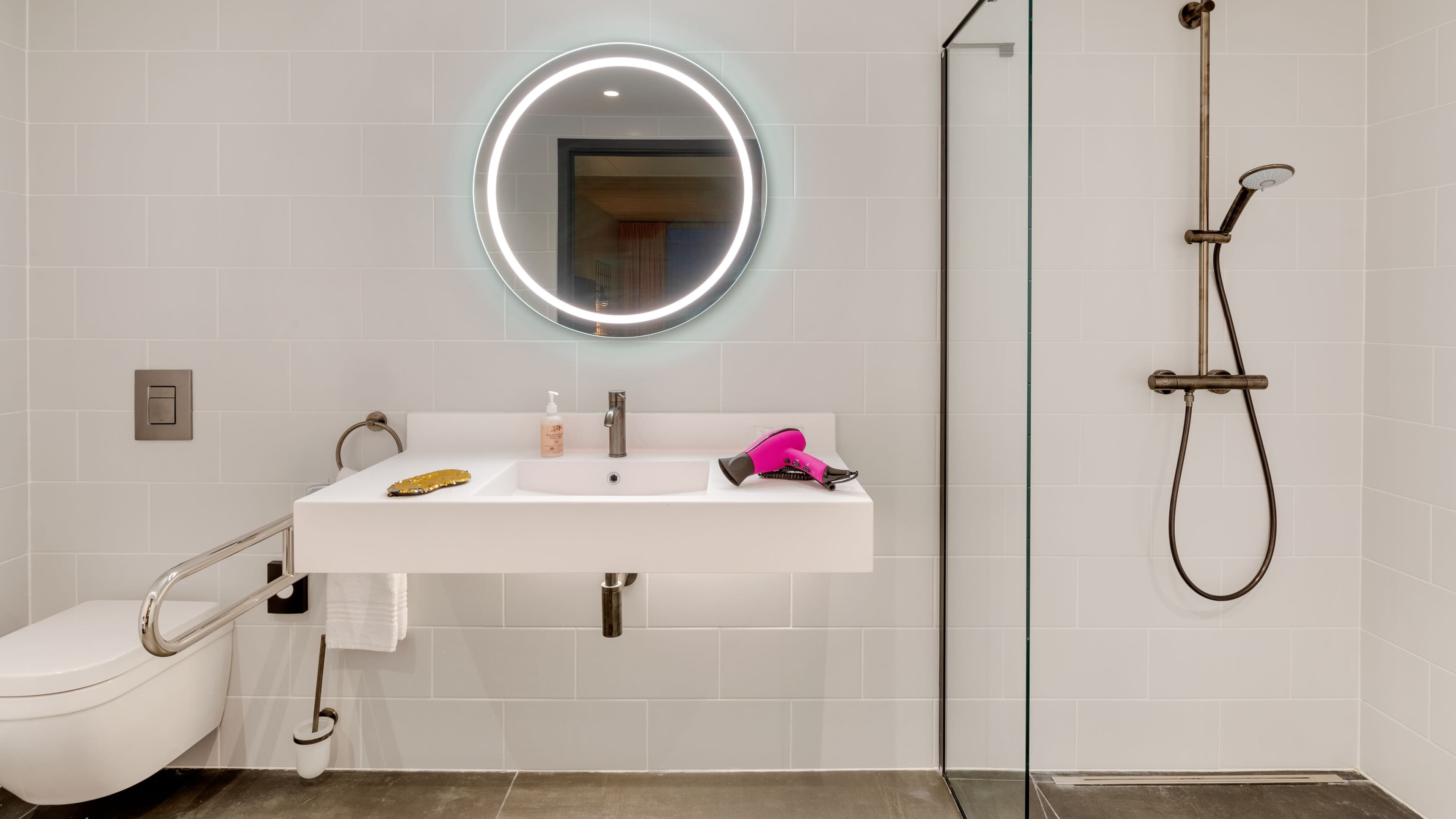 Moxy Antwerp — 14