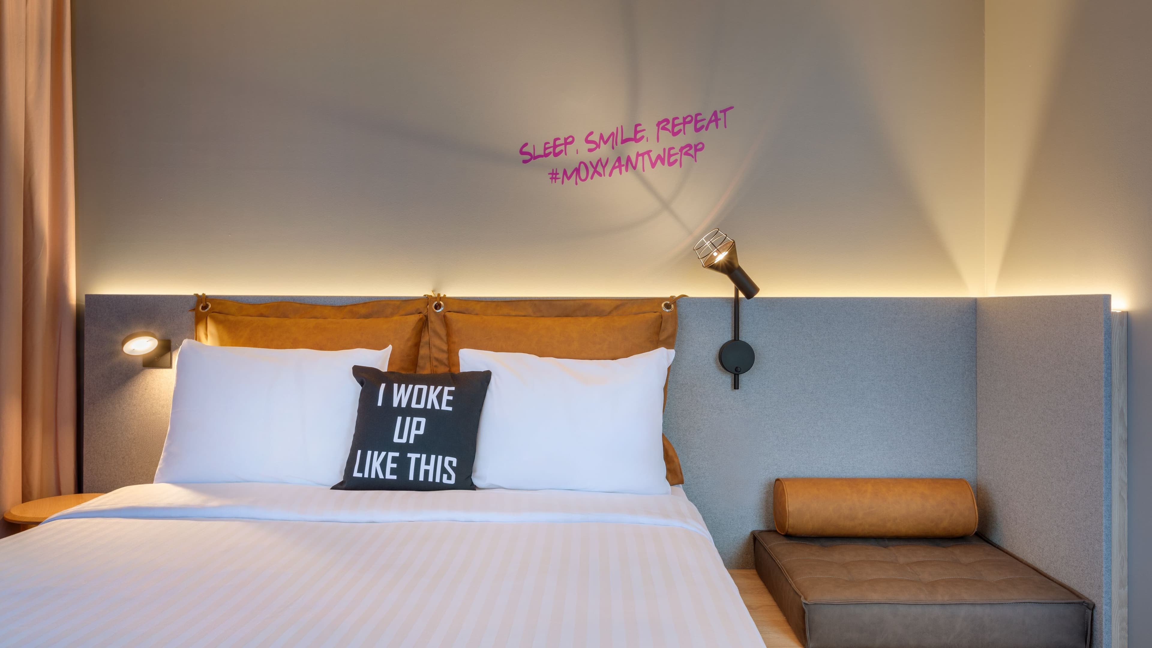 Moxy Sleeper Queen - Image 6