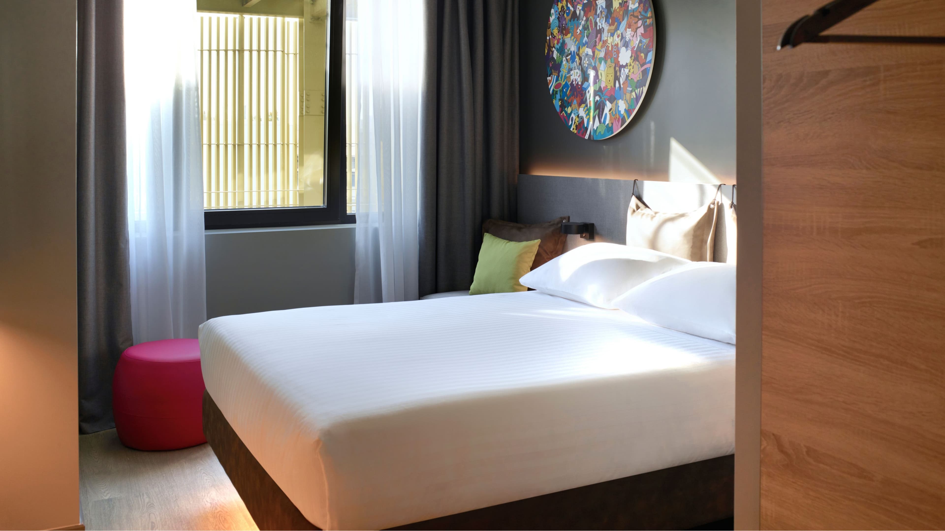 Moxy Athens City - Image 2