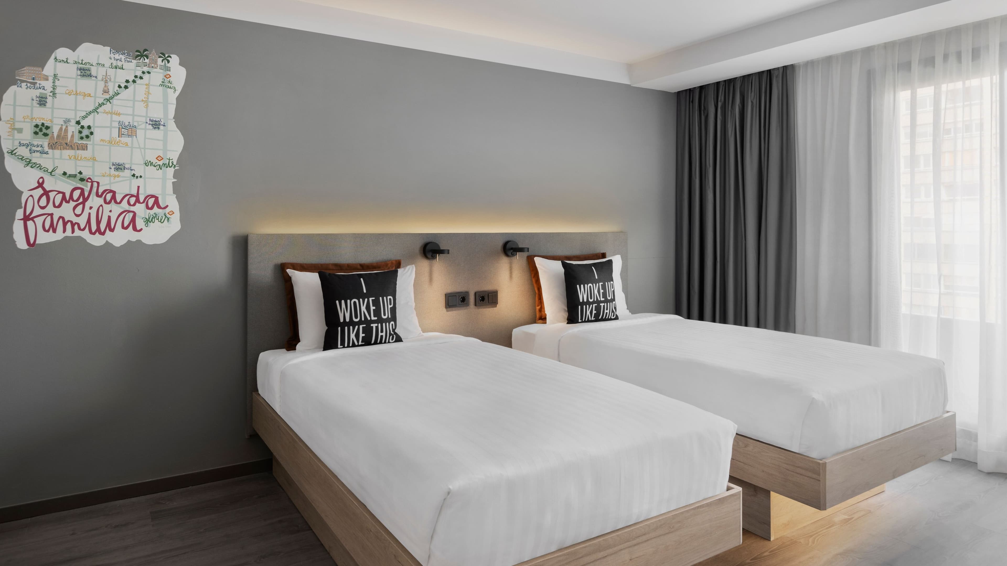 Moxy Barcelona — 42