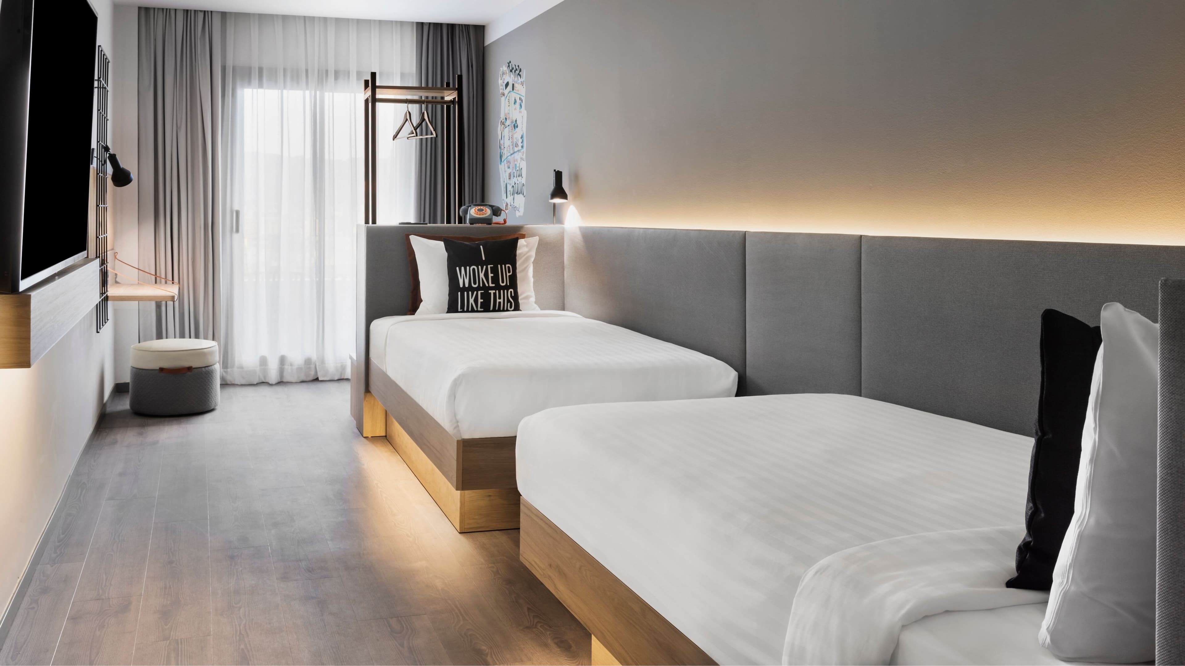 Moxy Barcelona — 9