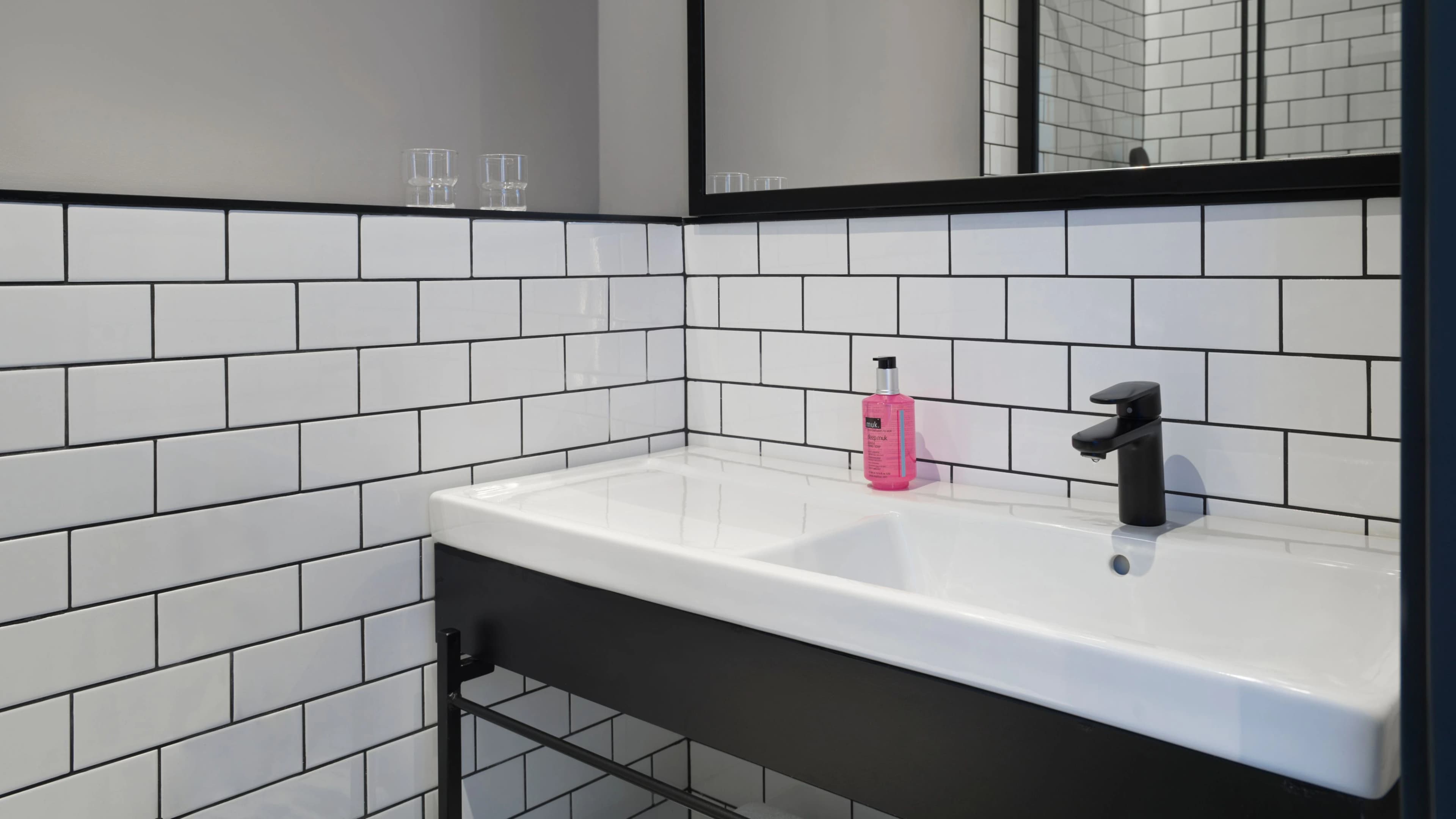 Moxy Belgrade — 4