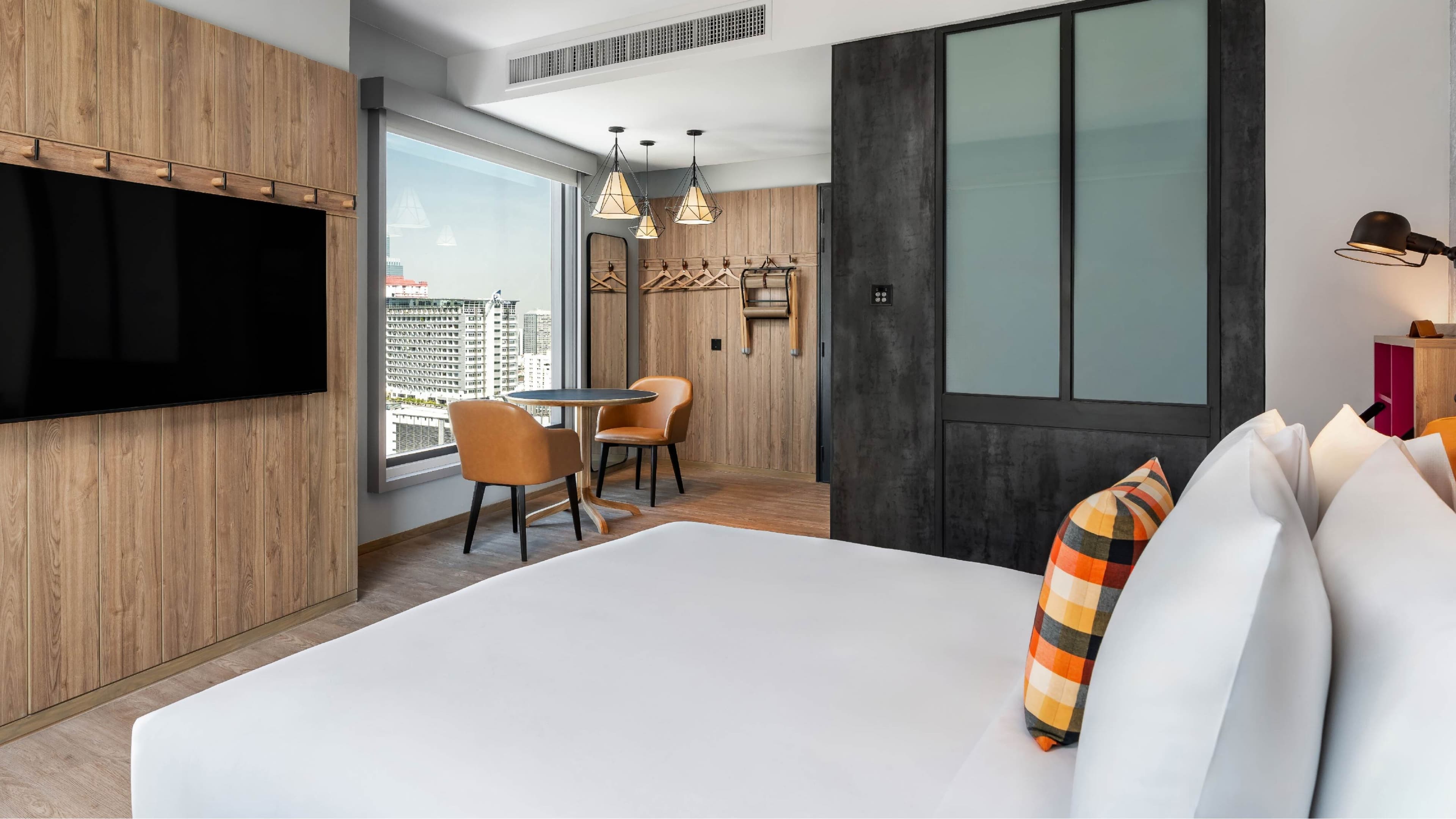 Moxy Bangkok Ratchaprasong — 10