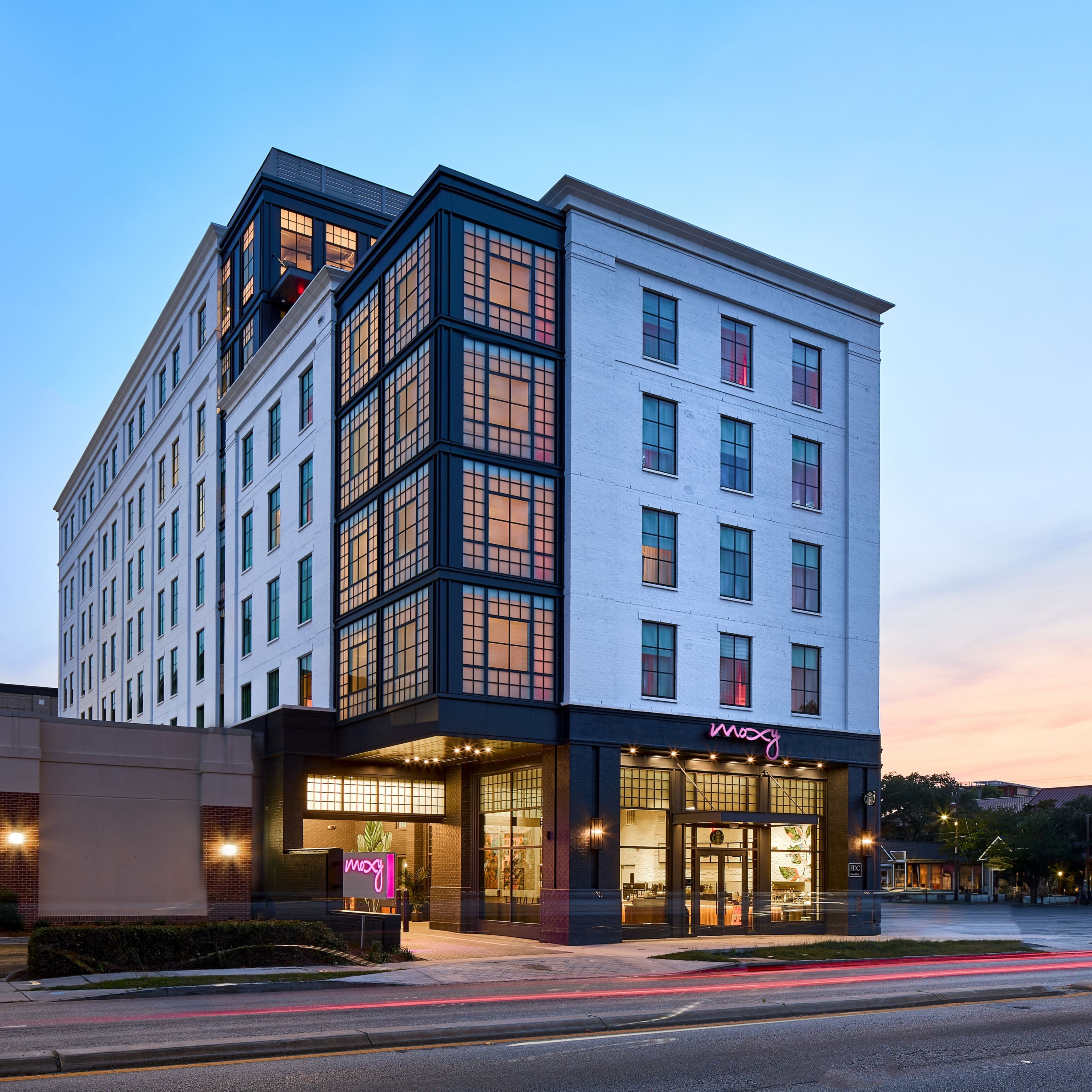 Moxy Charleston Downtown