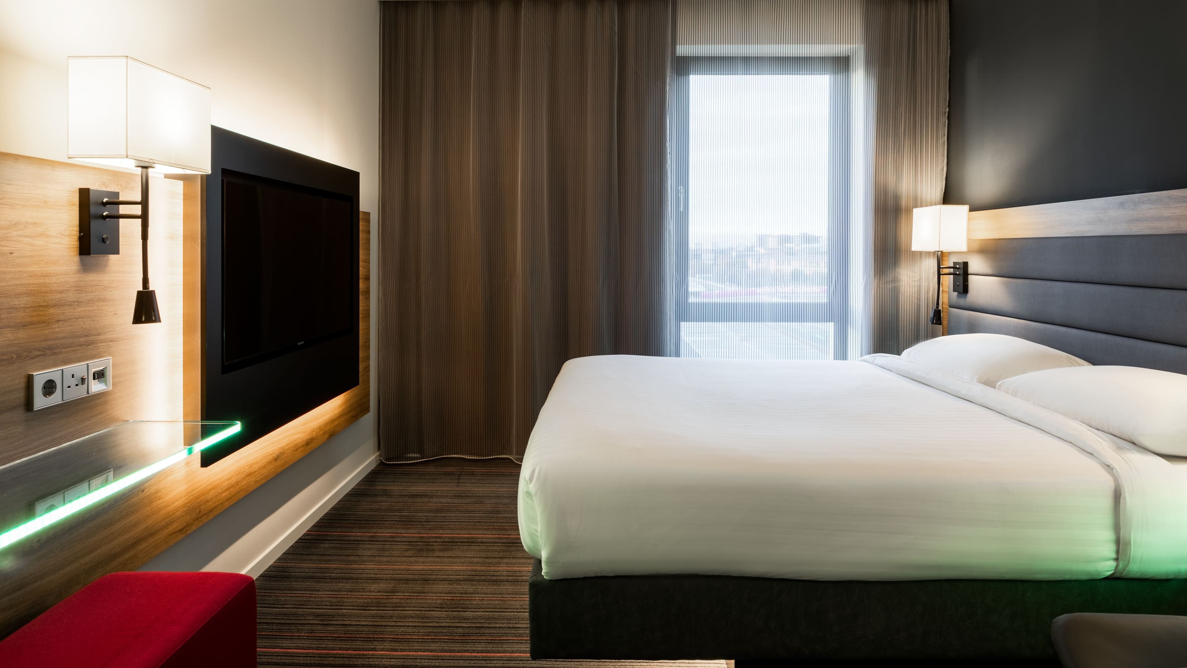 Moxy Glasgow SEC - Image 2