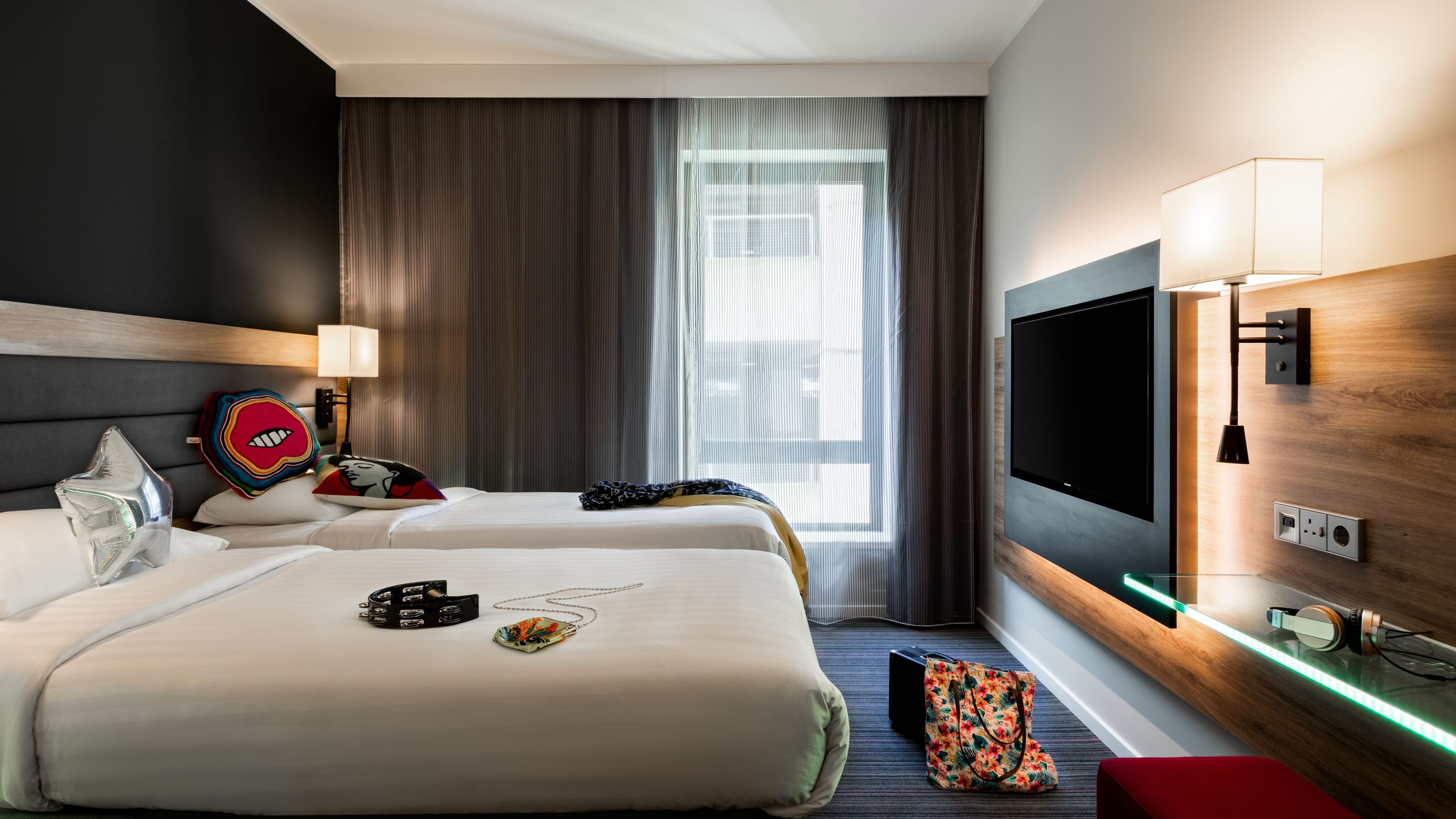 Moxy Glasgow SEC — 9