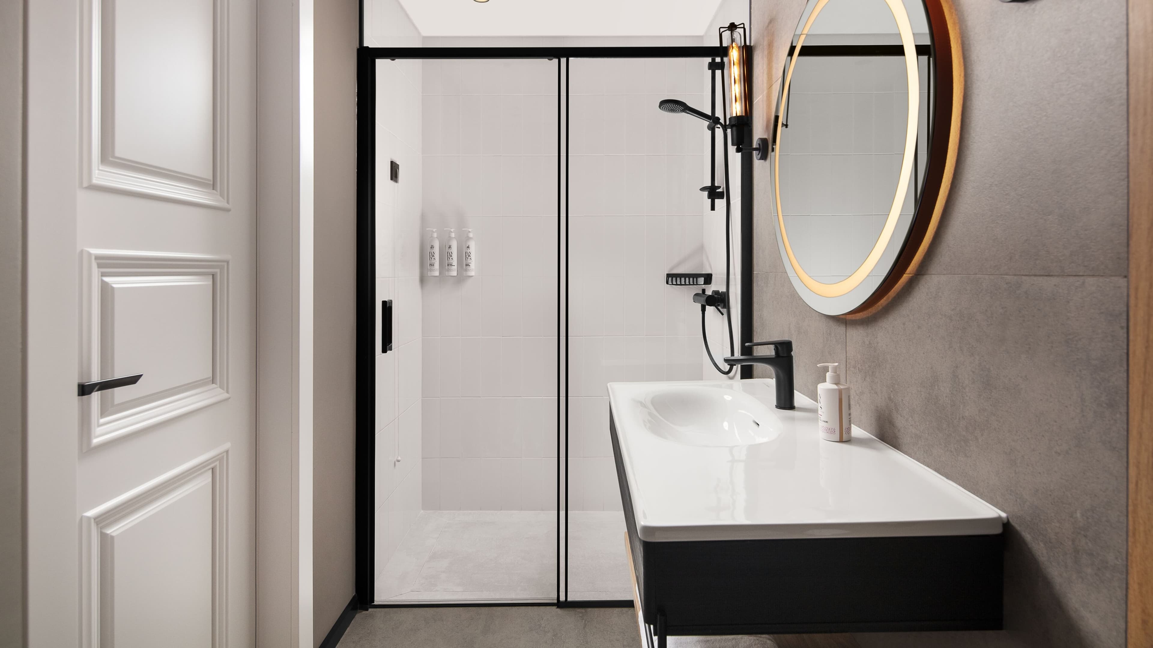 Moxy Istanbul Beyoglu — 6