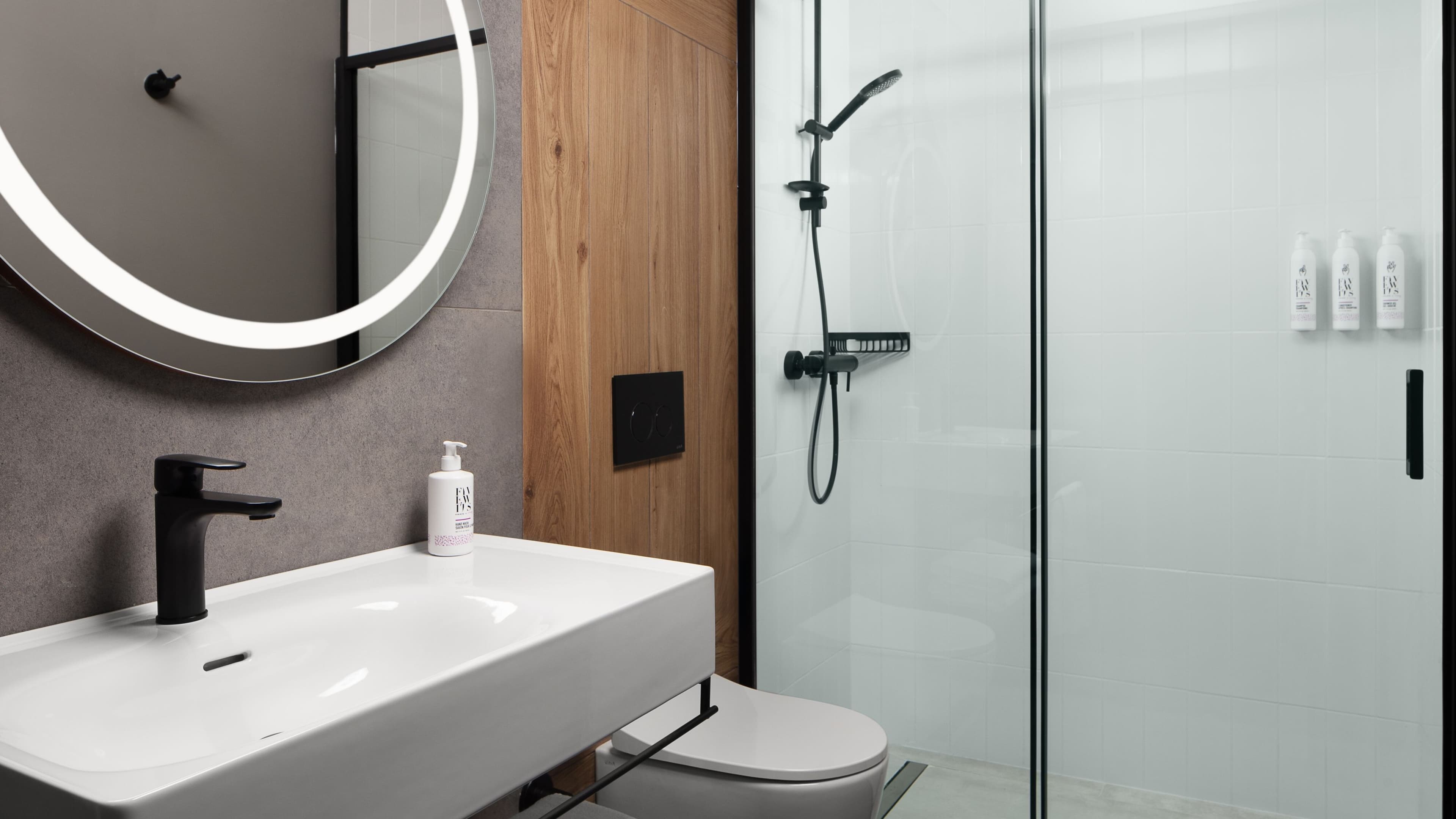 Moxy Istanbul Beyoglu — 7