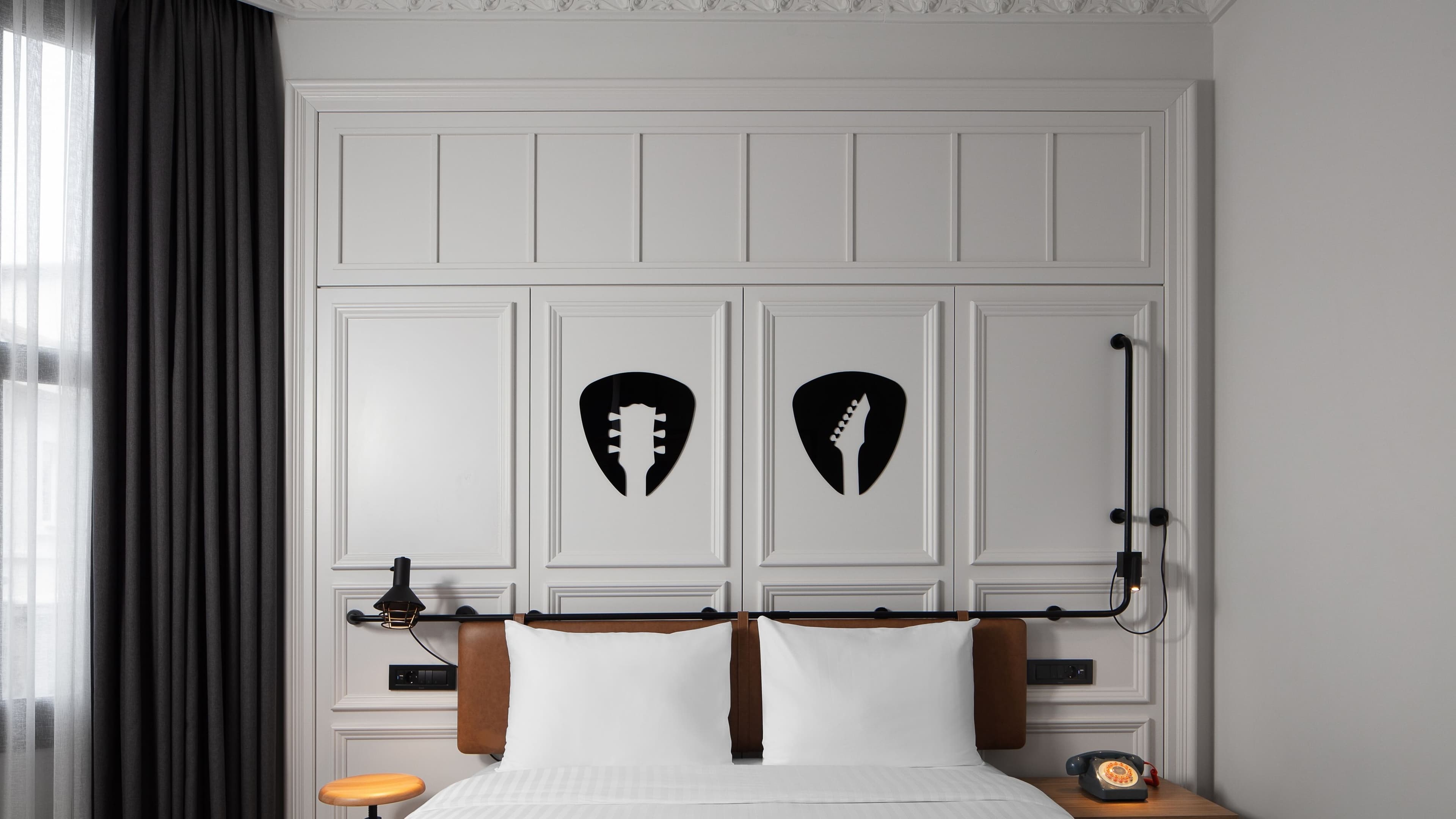 Moxy Istanbul Beyoglu — 19