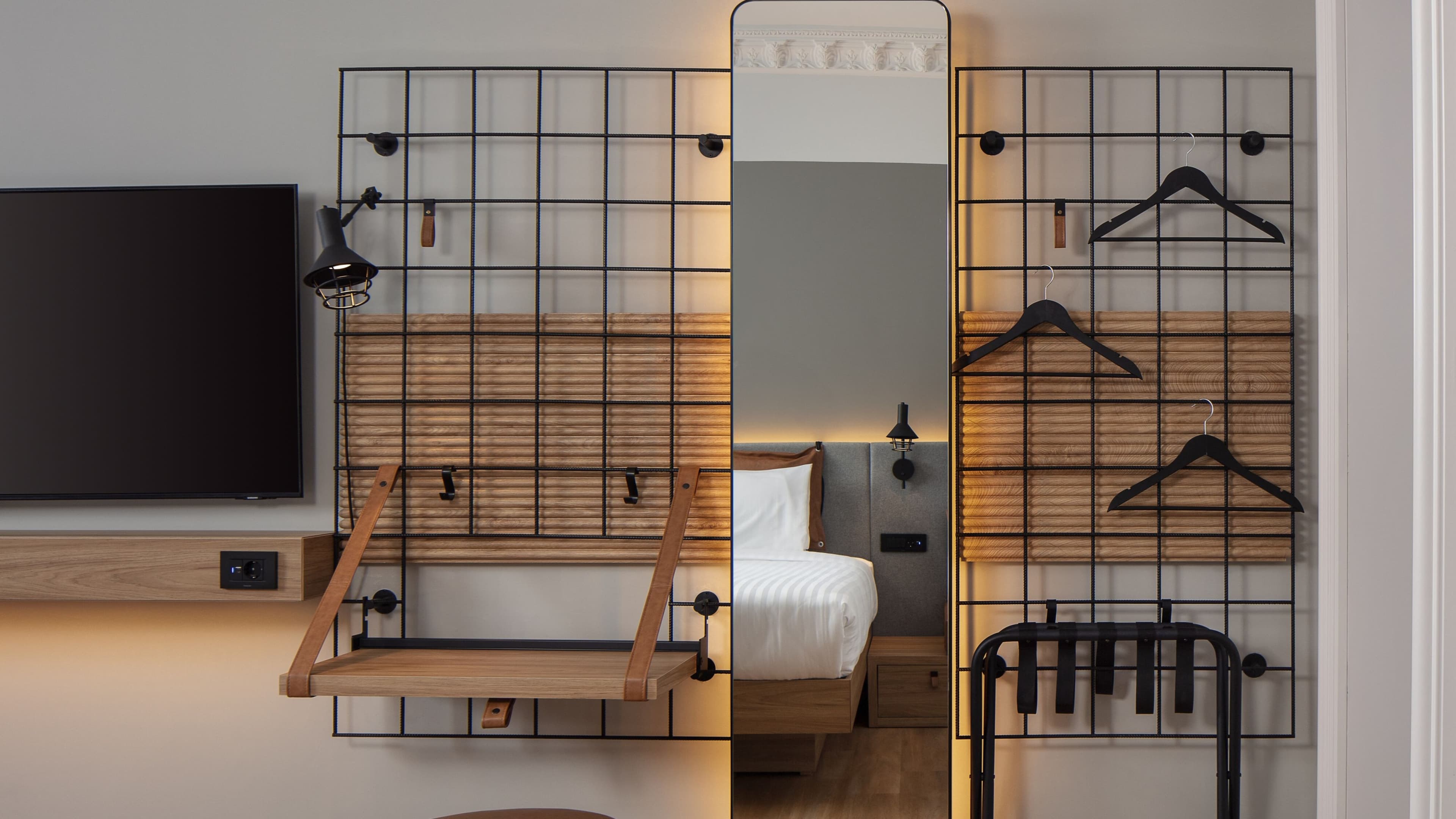 Moxy Istanbul Beyoglu — 12
