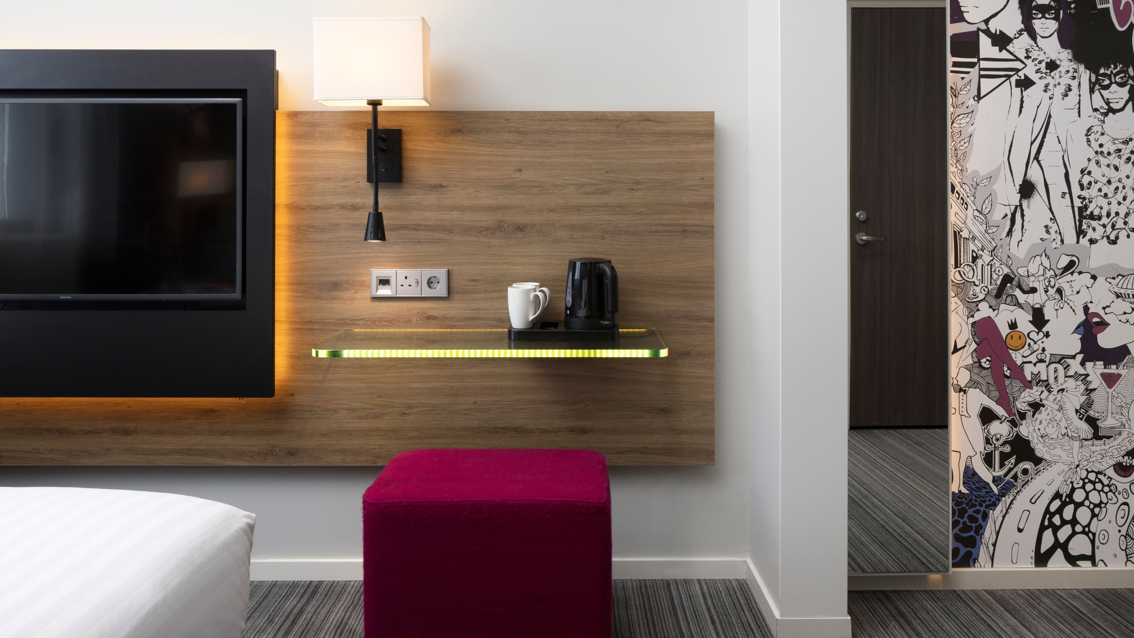 Moxy Queen Sleeper - Image 10
