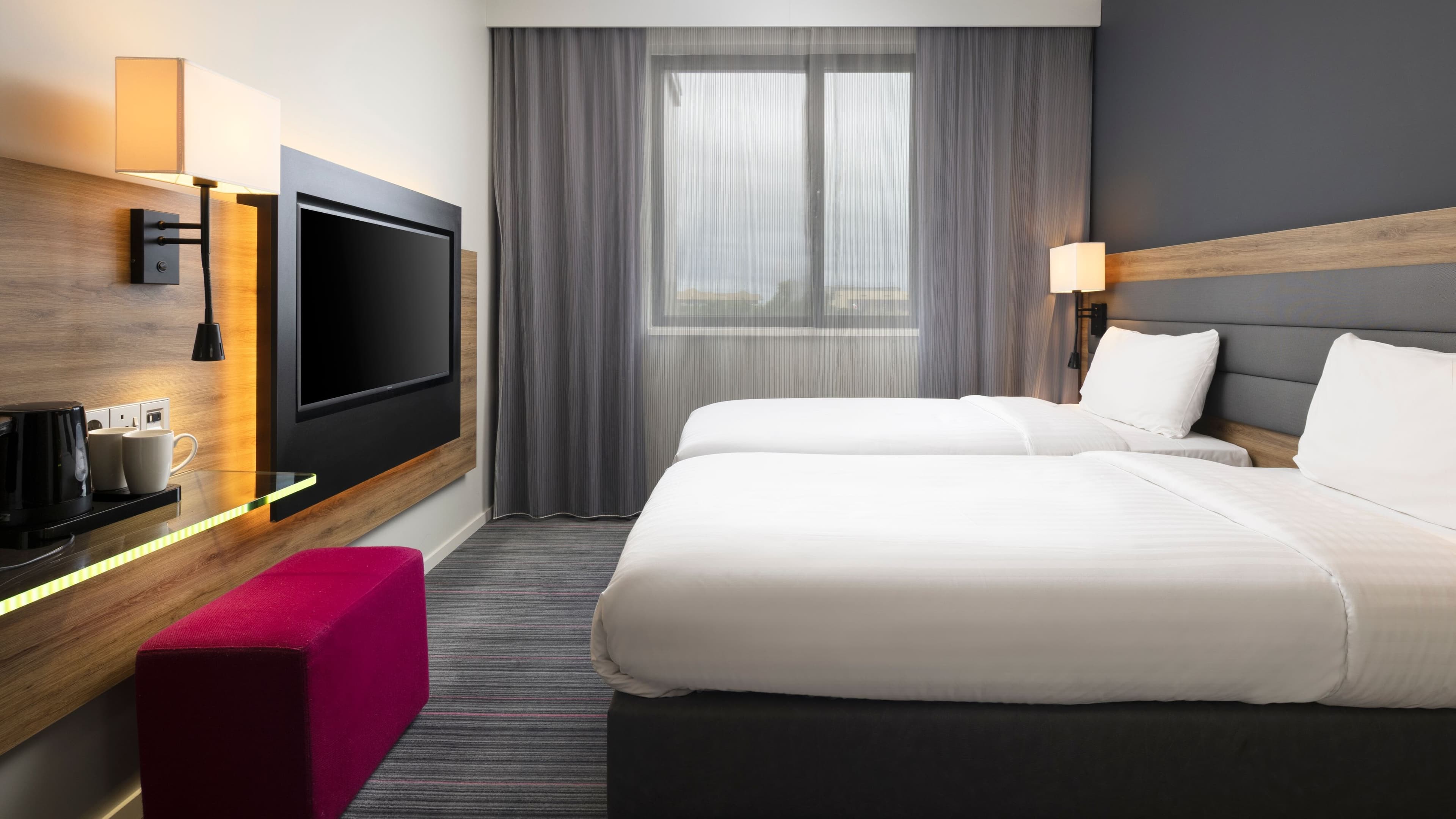 Moxy London Heathrow Airport — 21