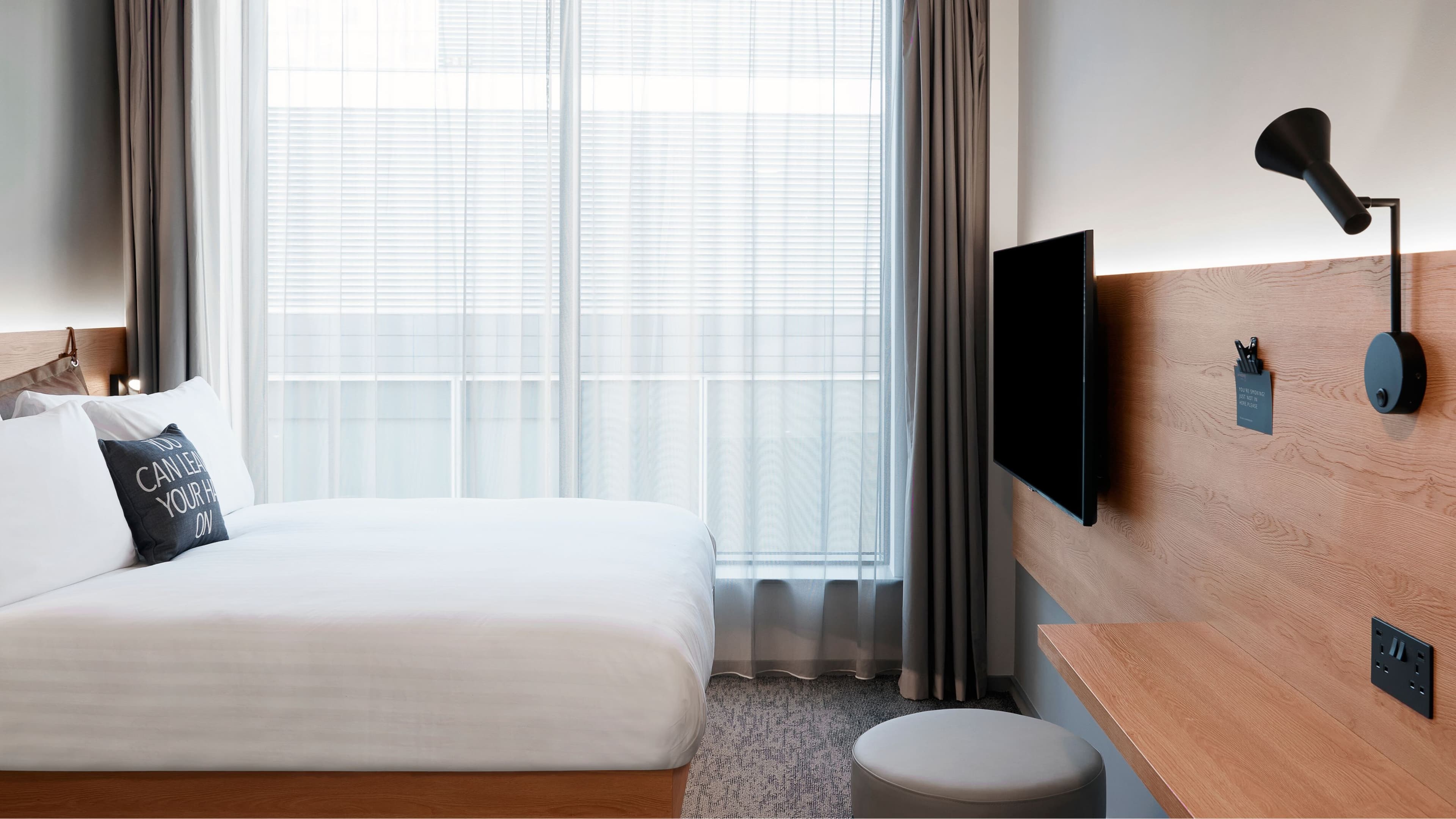 Moxy Manchester City - Image 2