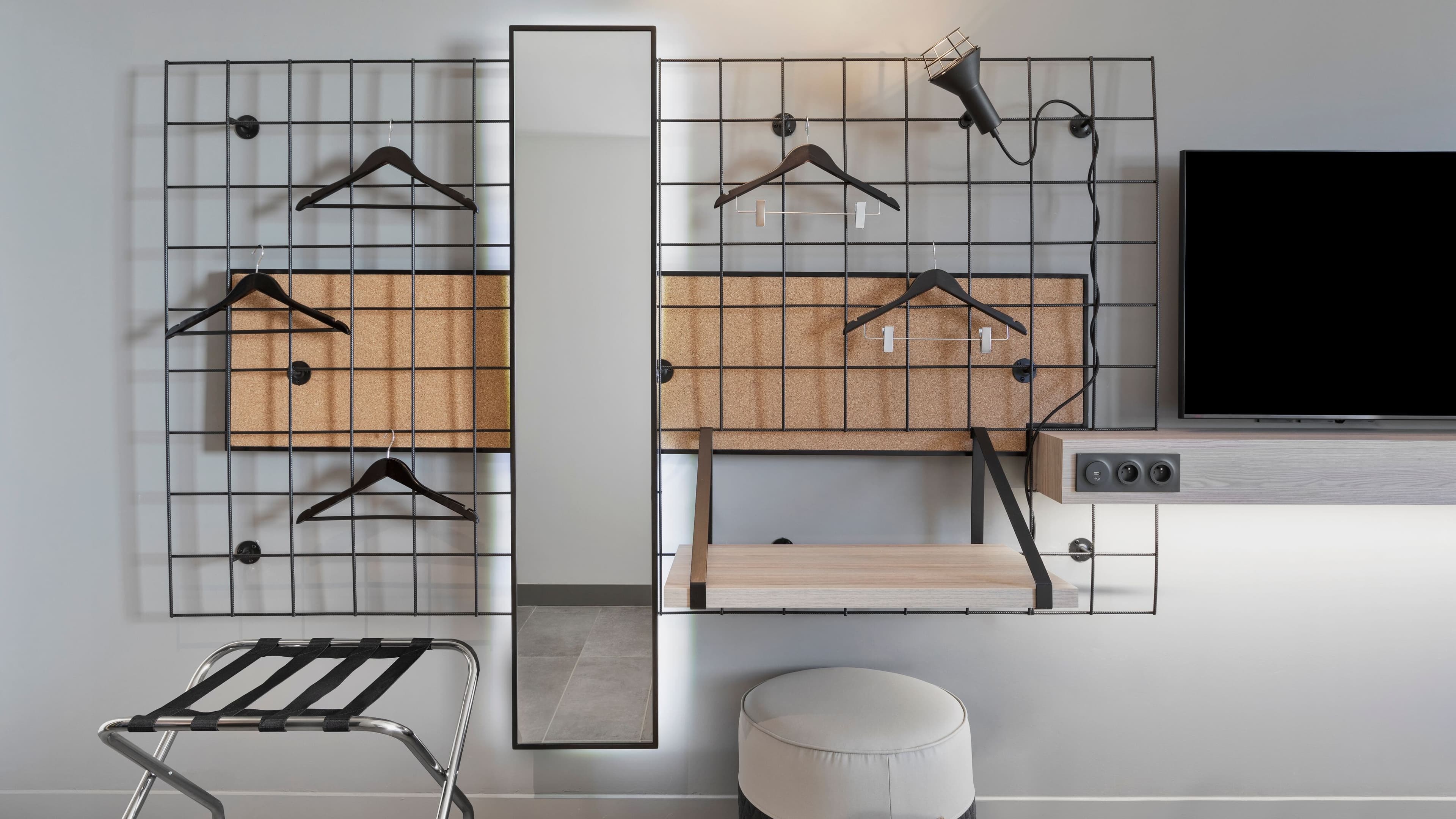 Moxy La Ciotat — 12
