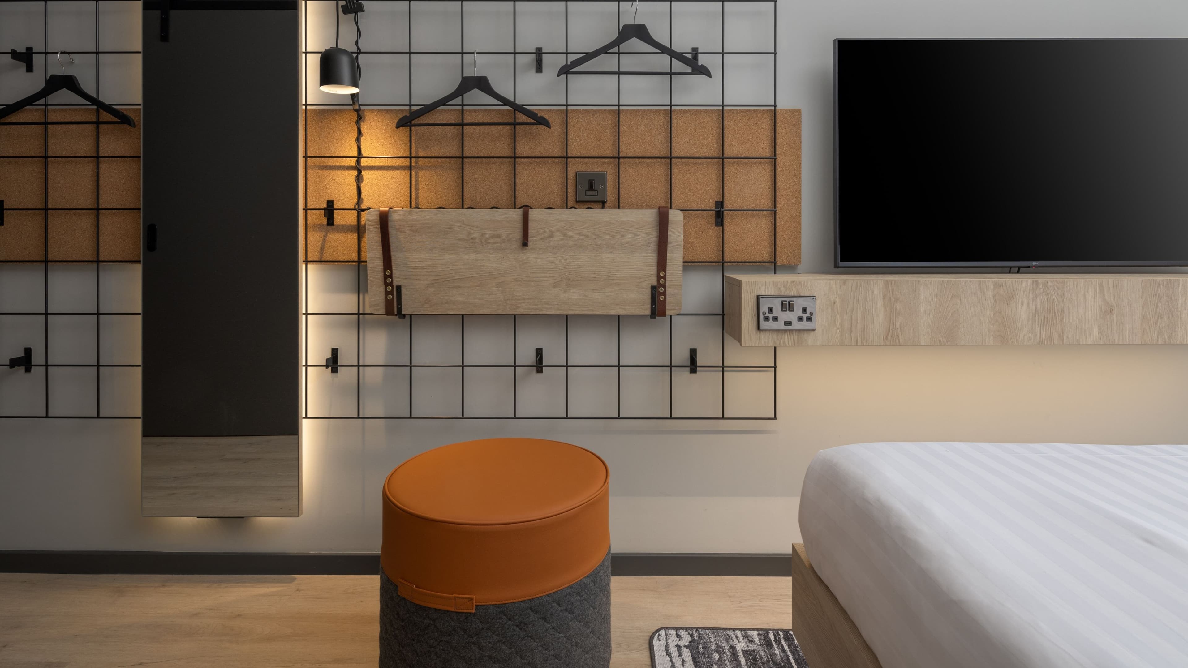 Moxy Cork — 14