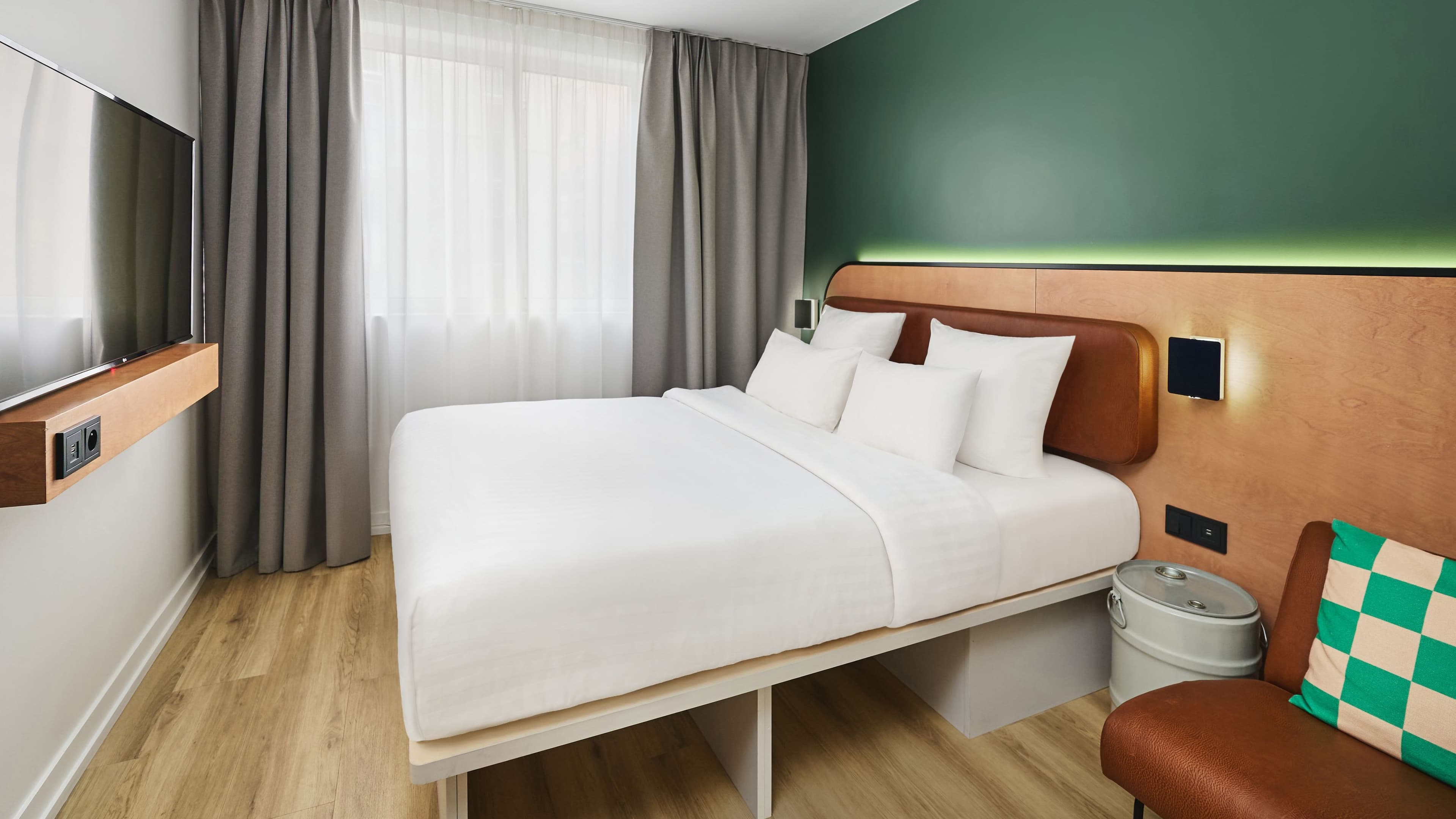 Moxy Paris Bastille — 4