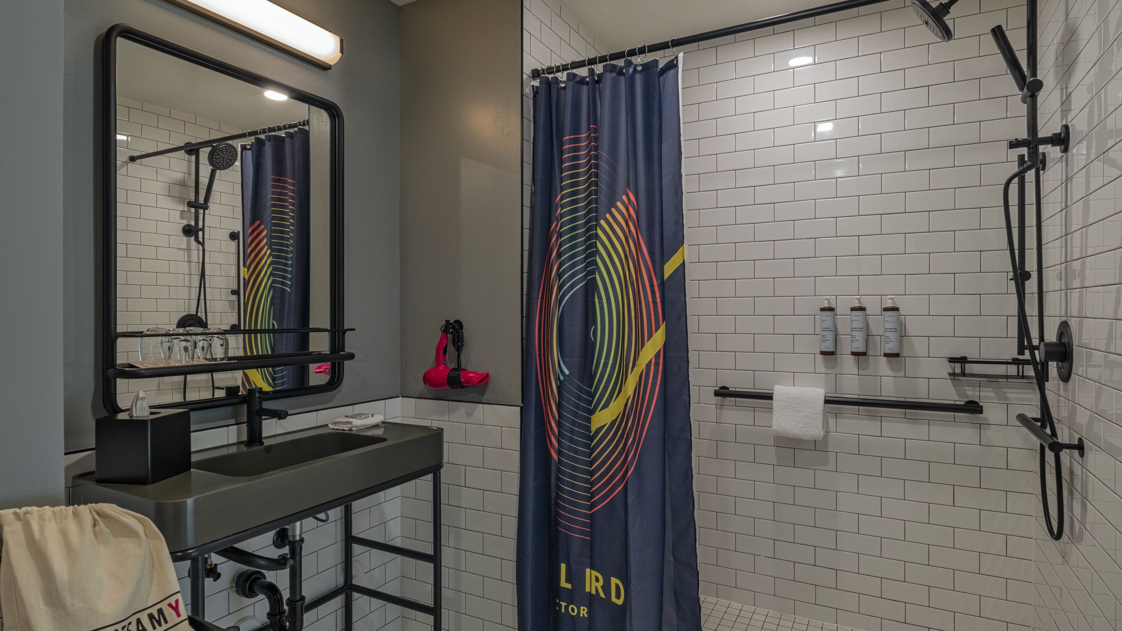 Moxy Phoenix Downtown — 14