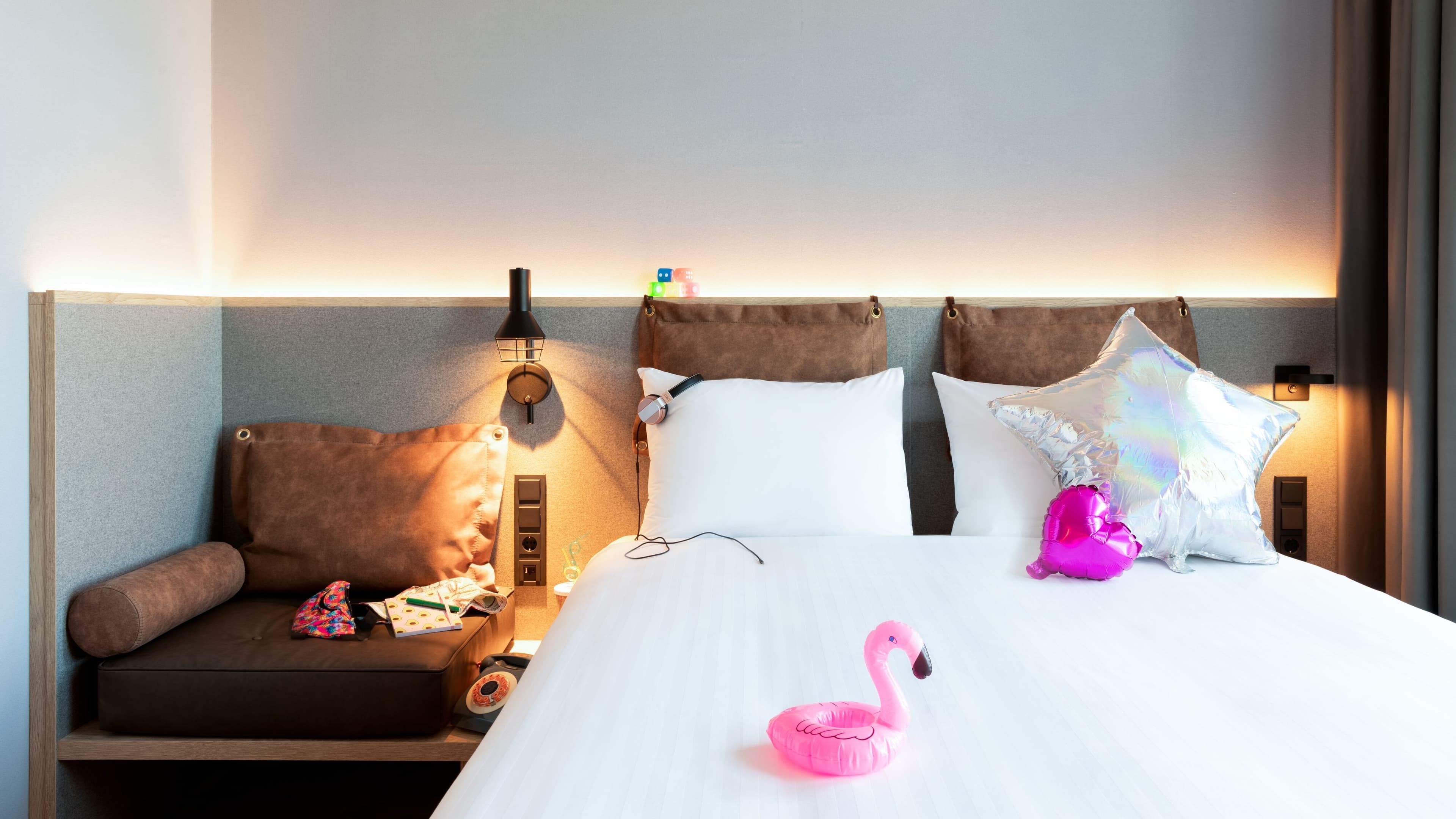 Moxy The Hague - Image 4